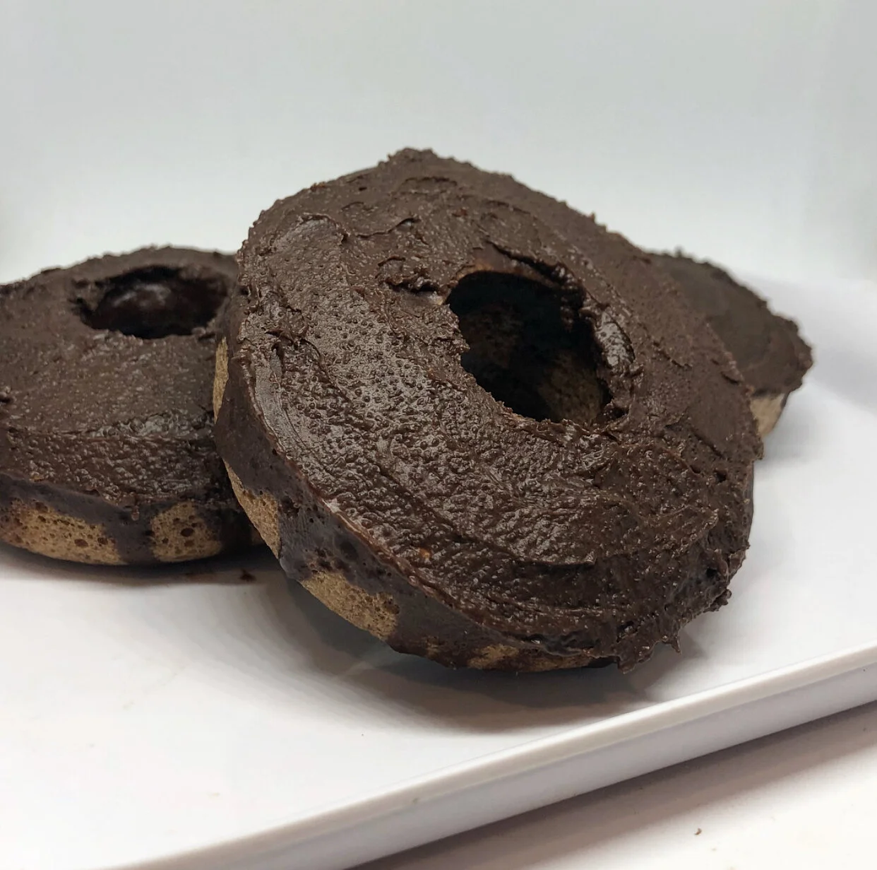 GLAZED PROTEIN DOUGHNUTS