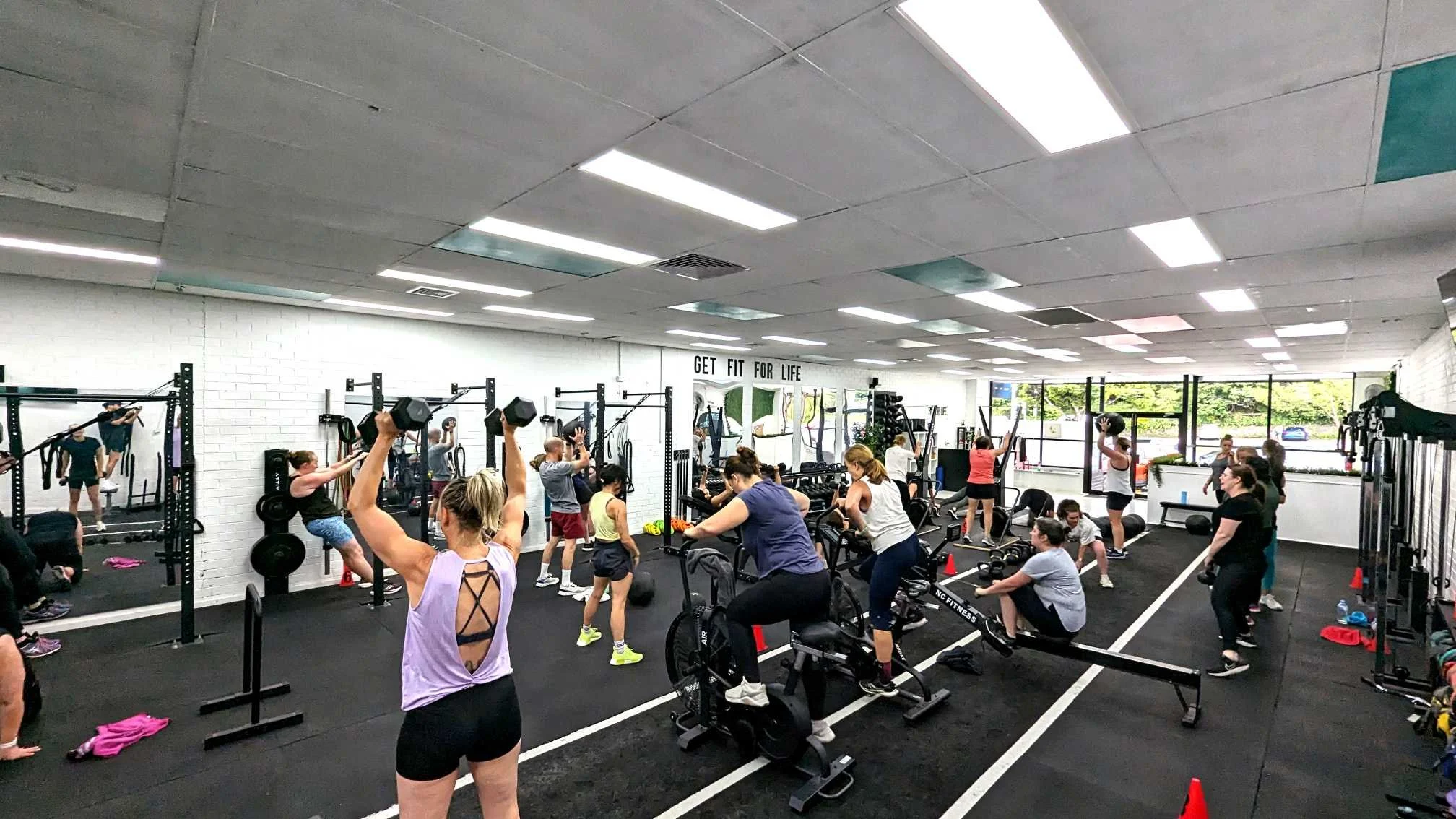 fit for life group class.jpg