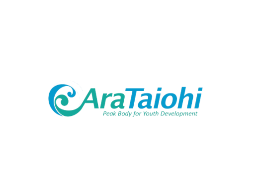 ara taiohi white.png