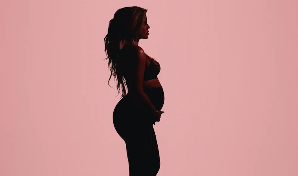 KHLOE KARDASHIAN ON PREGNANCY MISCONCEPTIONS AND FEELING SEXY WITH A BUMP