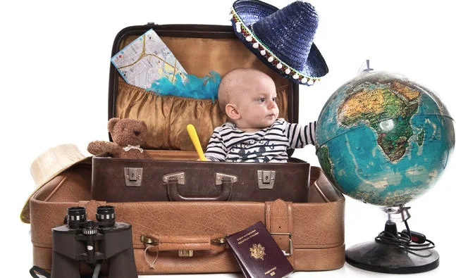 10 ESSENTIAL BABY TRAVEL ITEMS- FROM A MAMA WHO KNOWS!