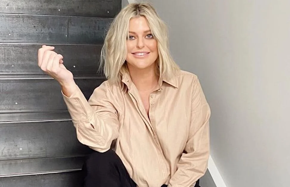 HOMEGROWN MAMA: EMMA HAWKINS ON MOTHERHOOD, BUSINESS AND THAT COUNTRY LIFE