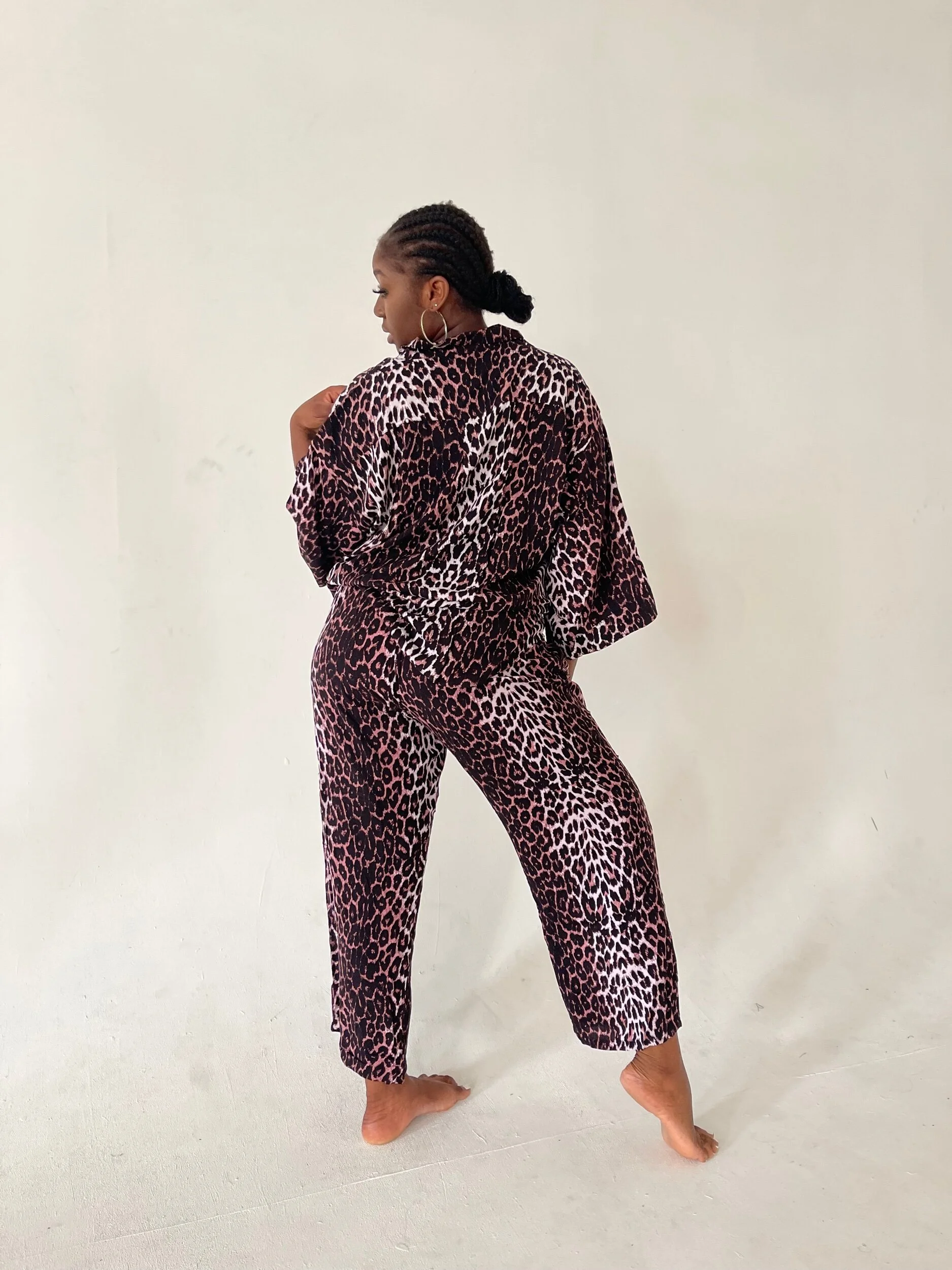 66DEF0AA-7A30-4DDE-BAA4-AA37430DD149