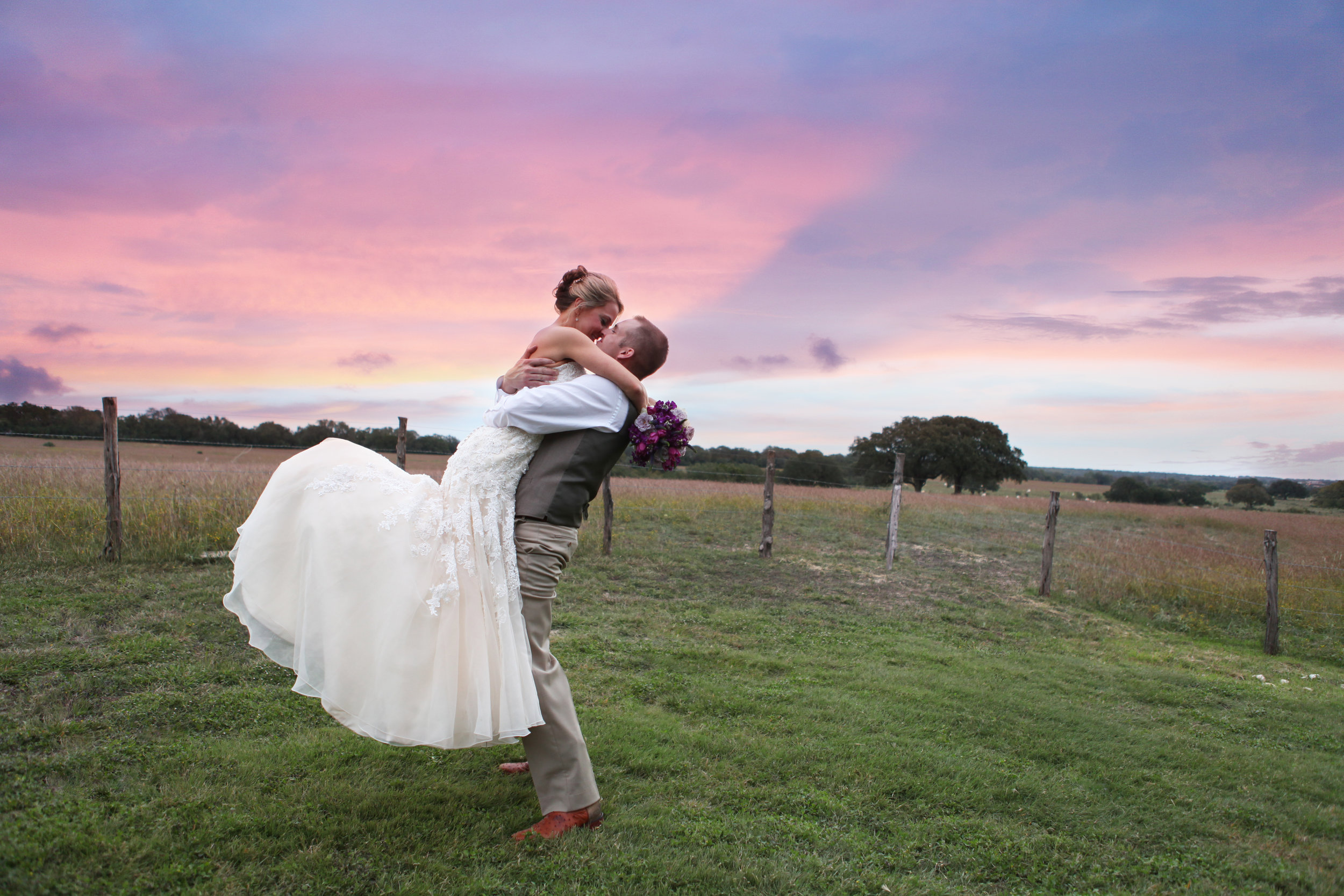 Amy and Aaron weddding day (514).jpg