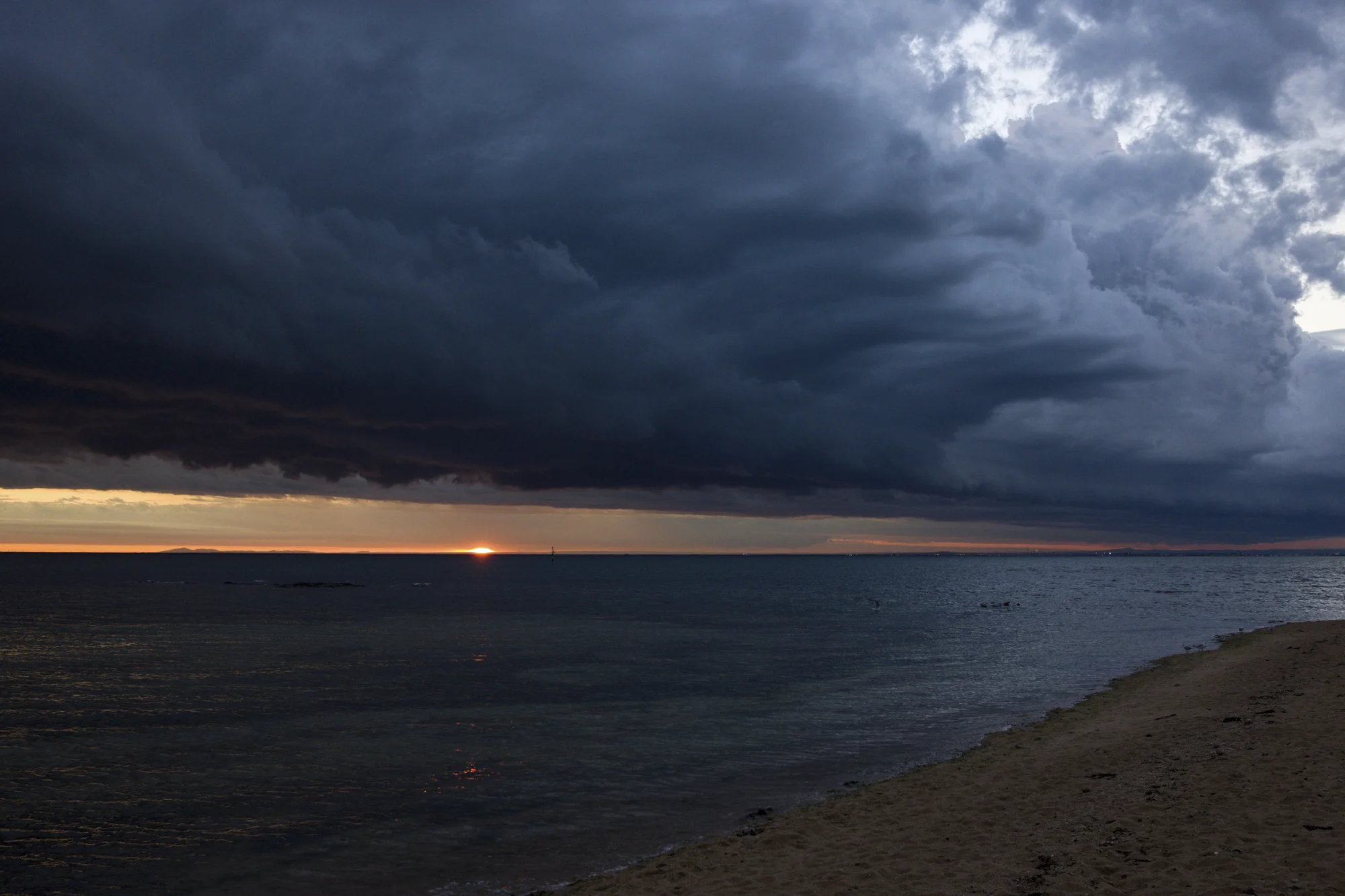 Sunset at Brighton Beach. Melbourne, Australia 2018. © Danny Imson. Leica CL, Leica Summicron-TL 23mm F/2 ASPH