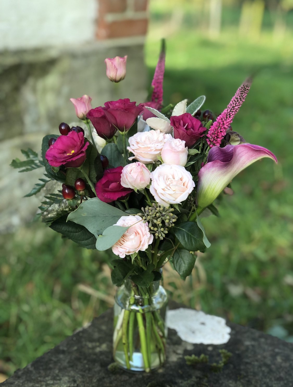 Little Botanical Vase 3.jpeg