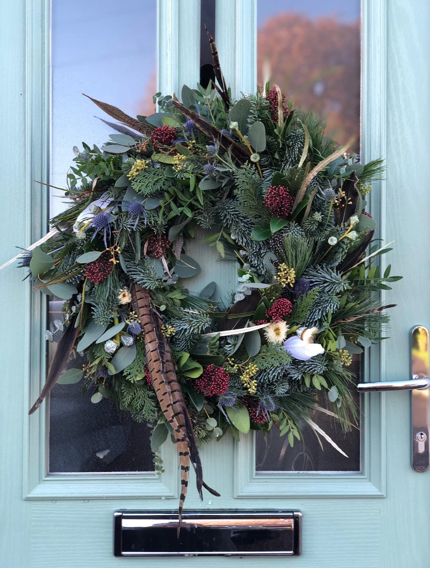 Still creating Christmas Wreaths, and this beauty is our Florist&rsquo;s Choice wreath this year. It&rsquo;s not too late to order yours&hellip; 🎄 .
.
.
#jh_floraldesign #florist #shoplocal #smalllocalbusiness  #forestofdean #christmaswreath #christ