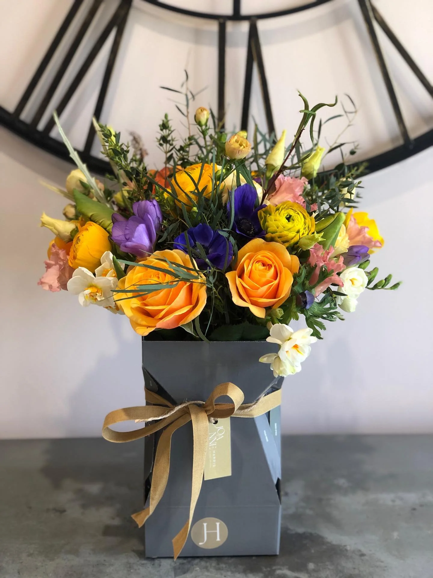 Another glorious Mother&rsquo;s Day full of Spring blooms! A huge thank you to all my lovely clients who supported me again this year, it was a joy 🌷
.
.
#stratforduponavon #gloucestershire #thecotswolds #mothersday