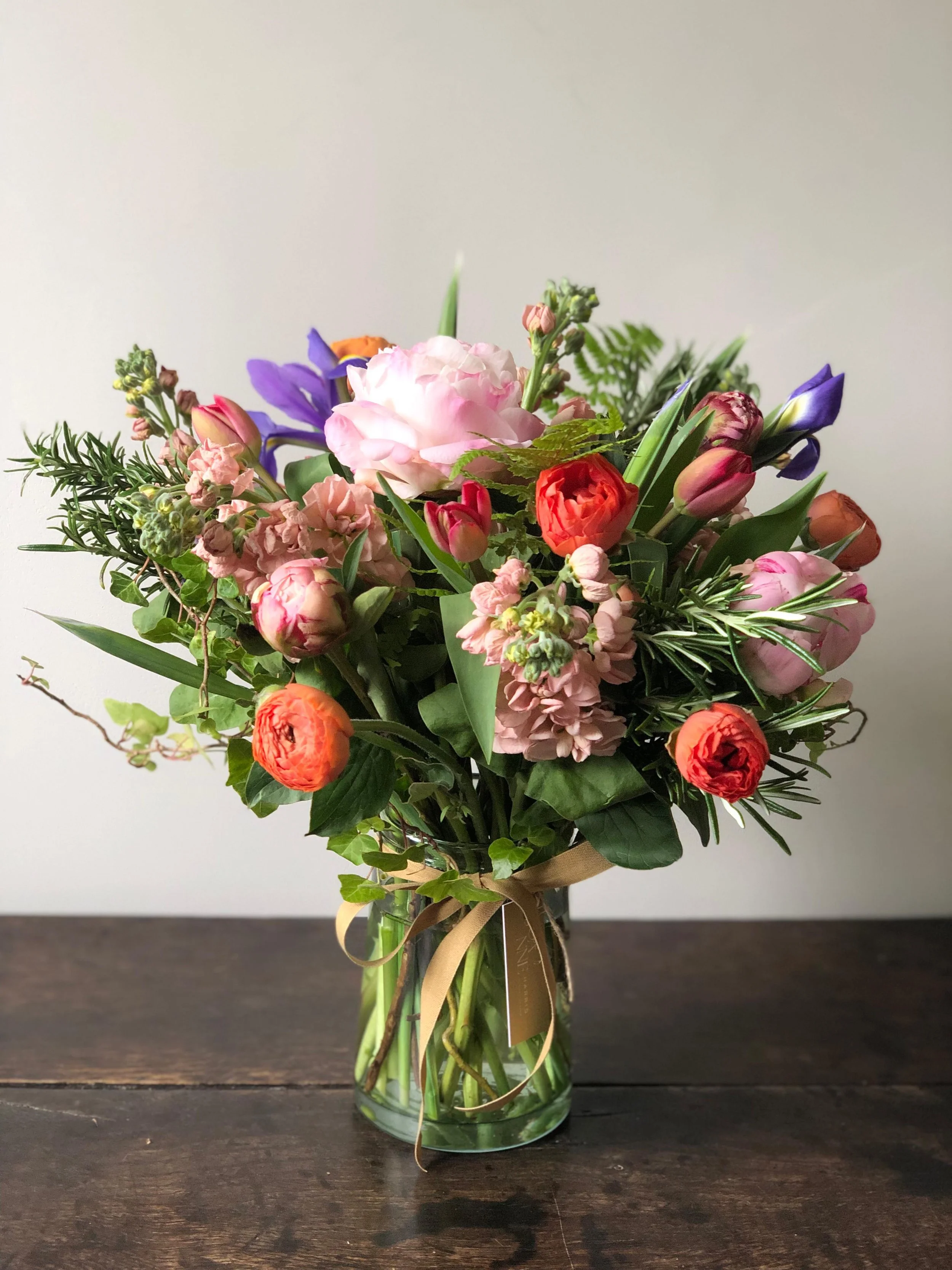 A seasonal Vase Arrangement supplied in a gorgeous quality vase. Did you know we supply Gift Bouquets &amp; Vase Arrangements for delivery in and around Gloucester, Cheltenham &amp; Forest of Dean. Call us on 07769 722164 or order your Bouquet online