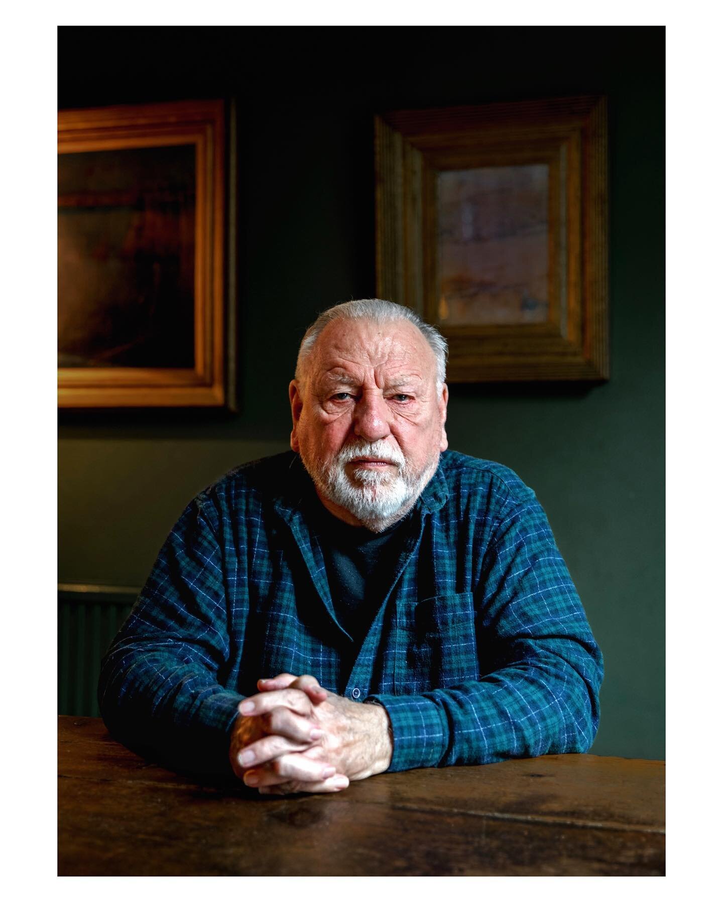 It was an absolute joy to shoot Actor Kenneth Cranham in his beautiful home in Islington as part of an ongoing project with @streathamhilltheatre 

📷 @stephblack_photo 
www.stephblackphoto.co.uk

.
.
.
.

 #portraits_ig #portraitoftheday #postthepeo