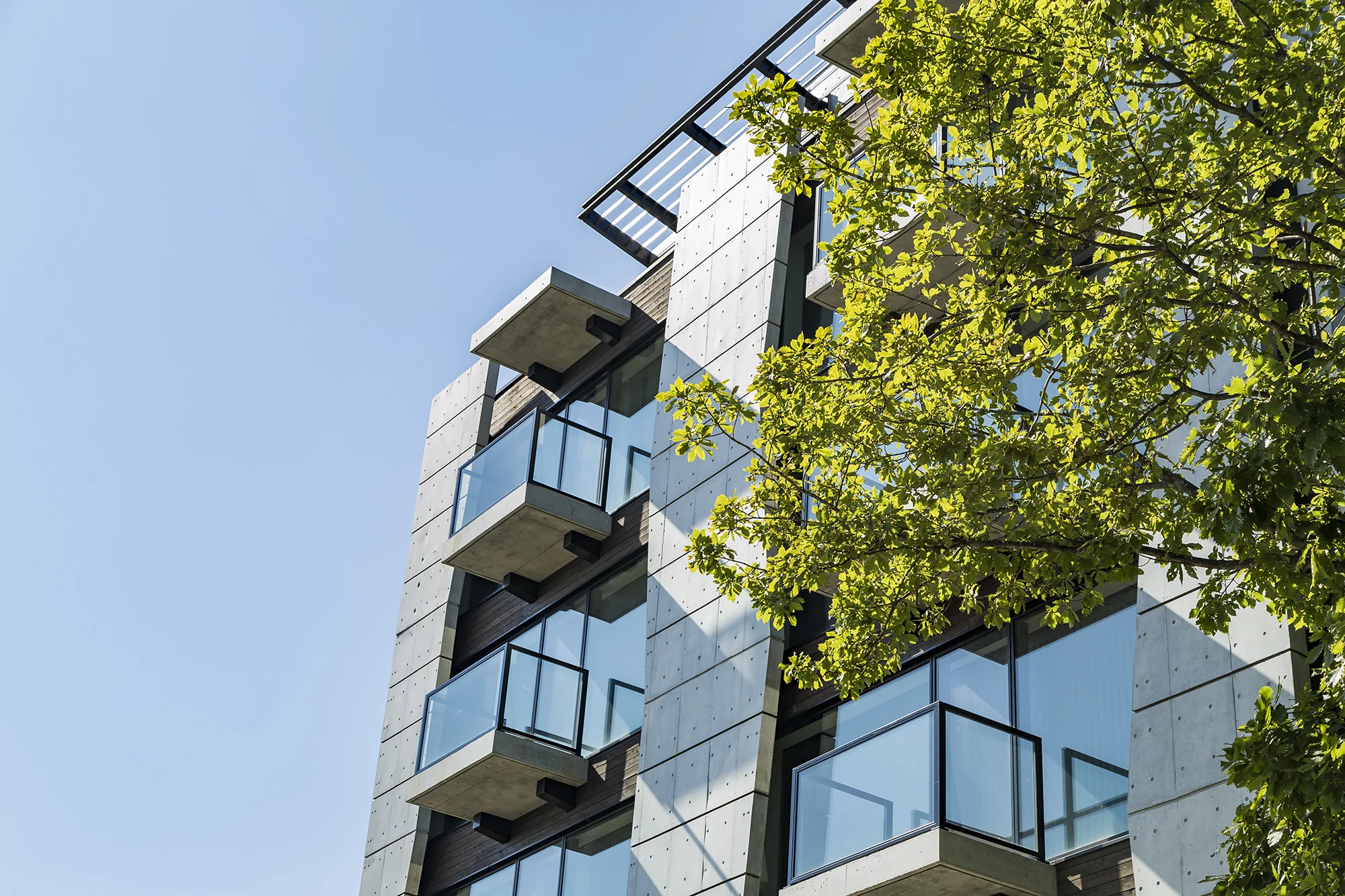 Hidde Hageman Niseko Central Nozomi Views Summer Exterior 2.jpg
