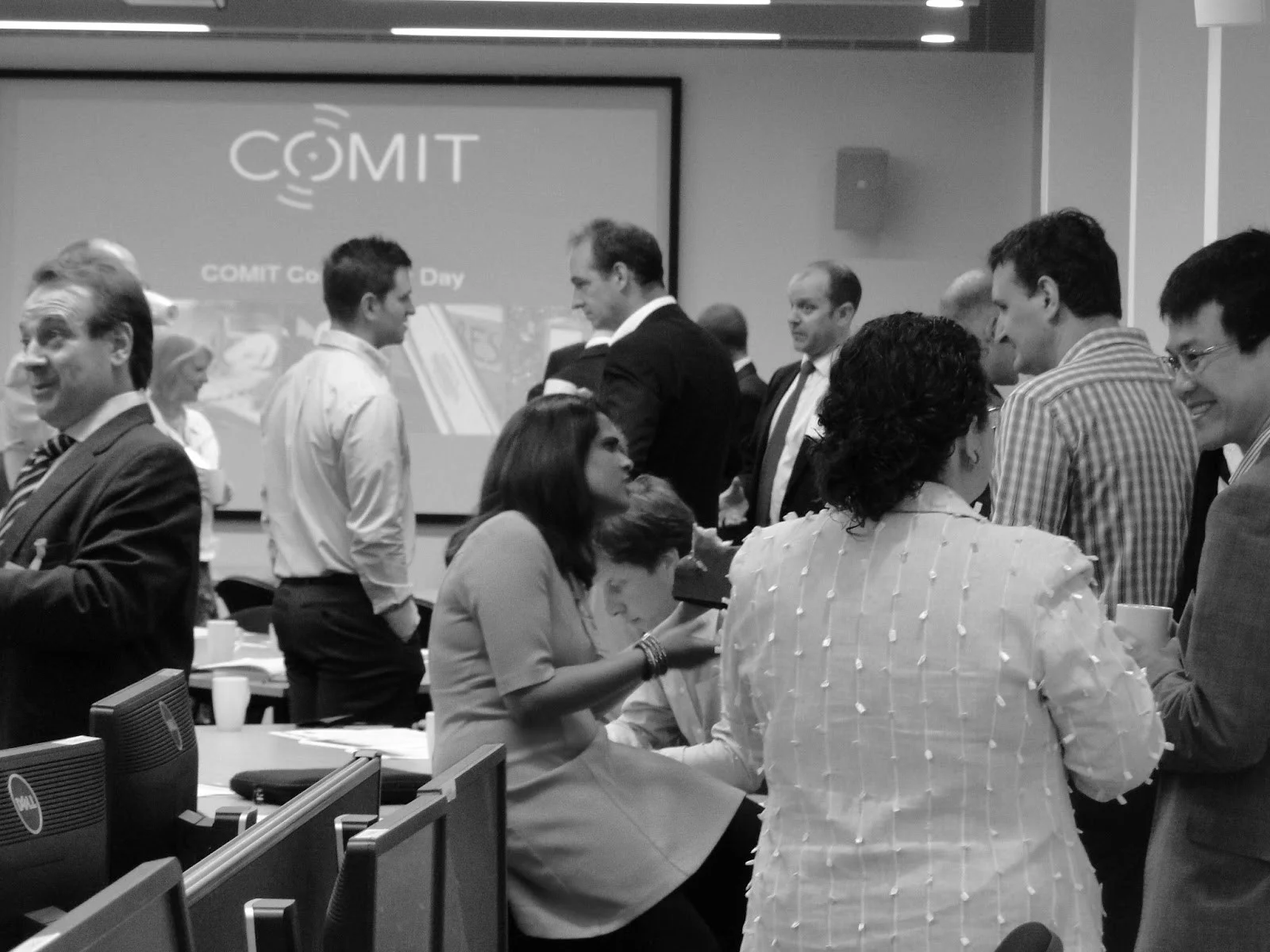 COMIT bw.jpg