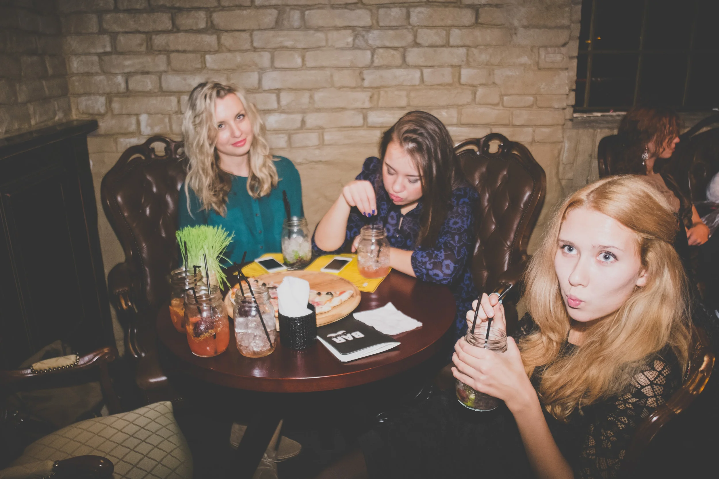 What Are the Best Ways to Approach Women