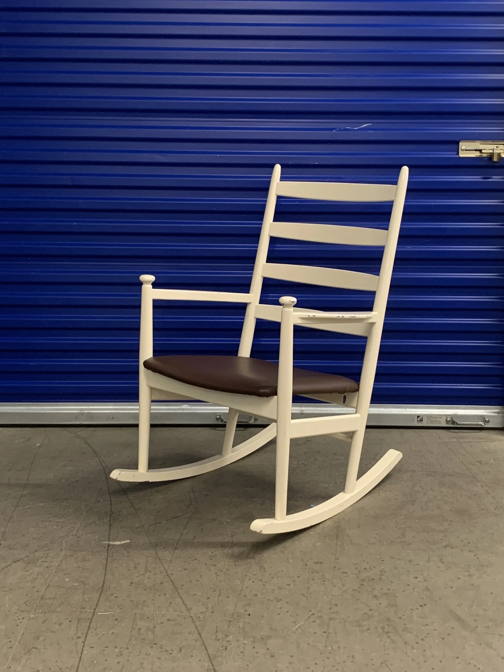 8106C4DC-D855-4661-8599-2AAE704DB08C