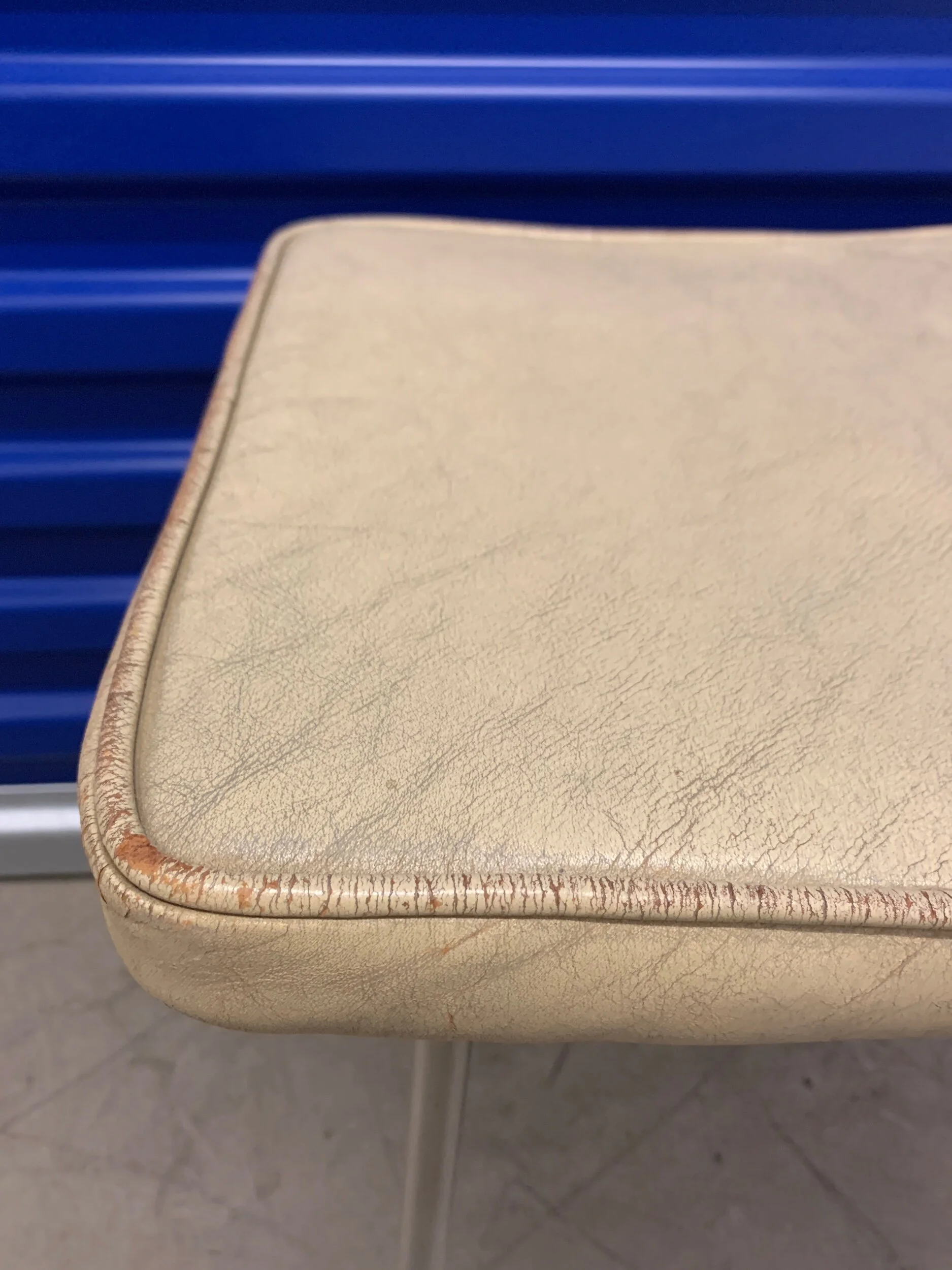 027AE202-5748-4F5E-B0ED-9DE1320E2DE7