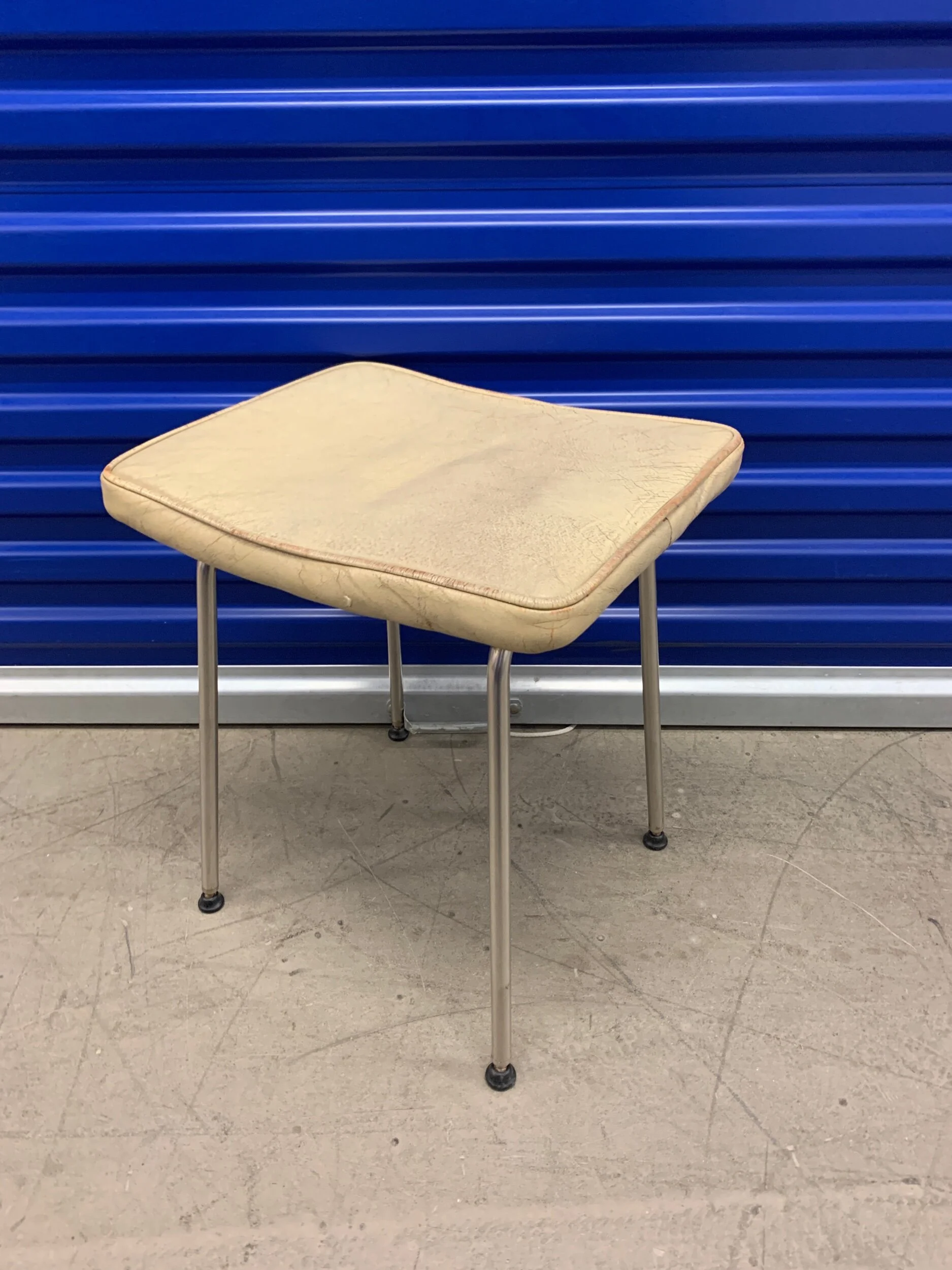 AB8747FE-AC76-4DCC-9AA1-7E9561DC21CE