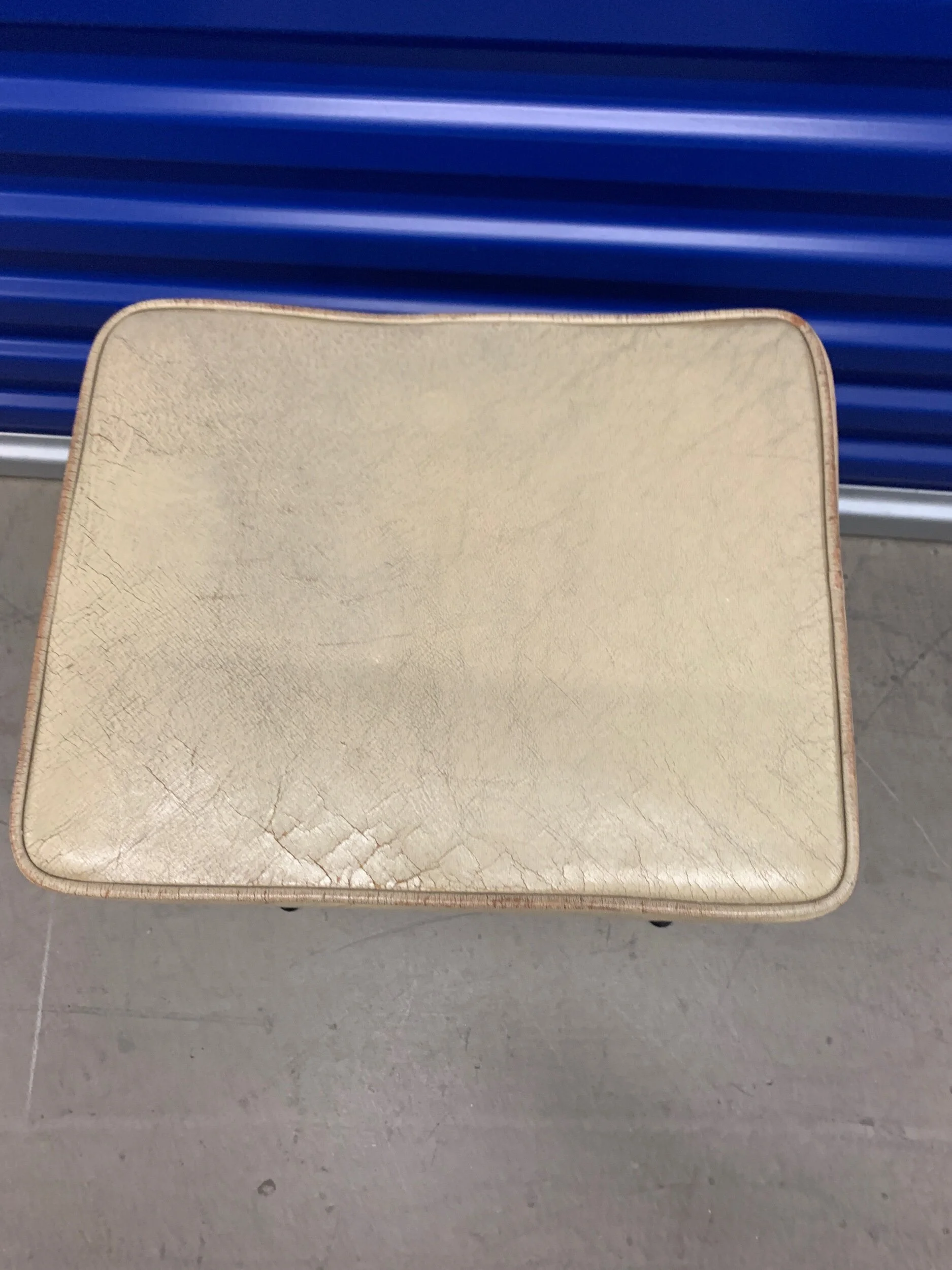 3C13F35D-EC9C-42E0-92DA-14D39588D633