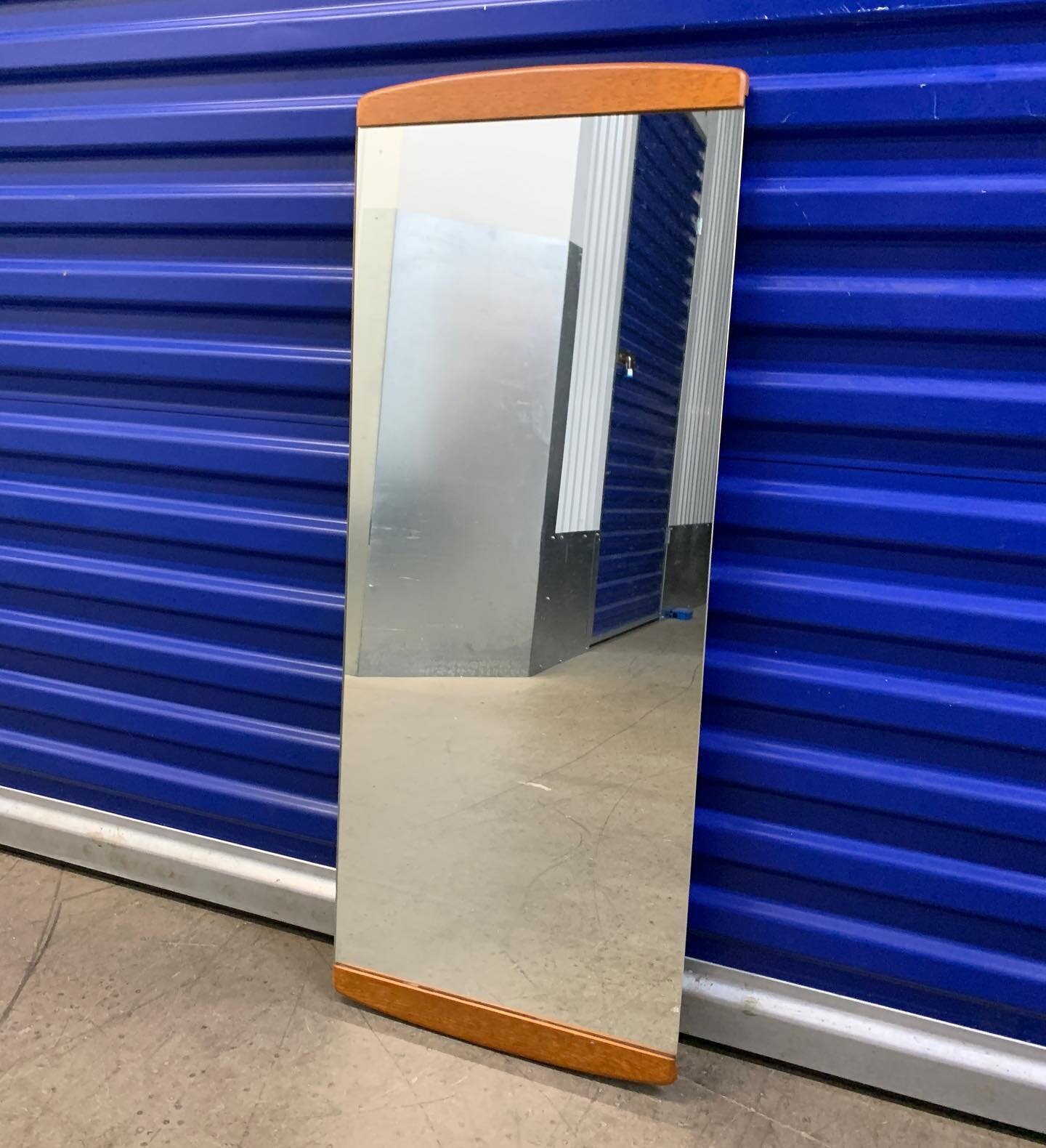For Sale - Large teak wall mirror - mid century probably Danish 

Beautiful and simple design, nice rectangle mirror in good condition - bookended with curved teak. 

Brackets on the back to hang portrait or landscape. 

&pound;95
Link in highlights 