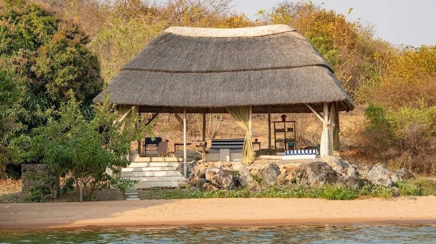 Lake Shore Lodge Spa area front.jpg