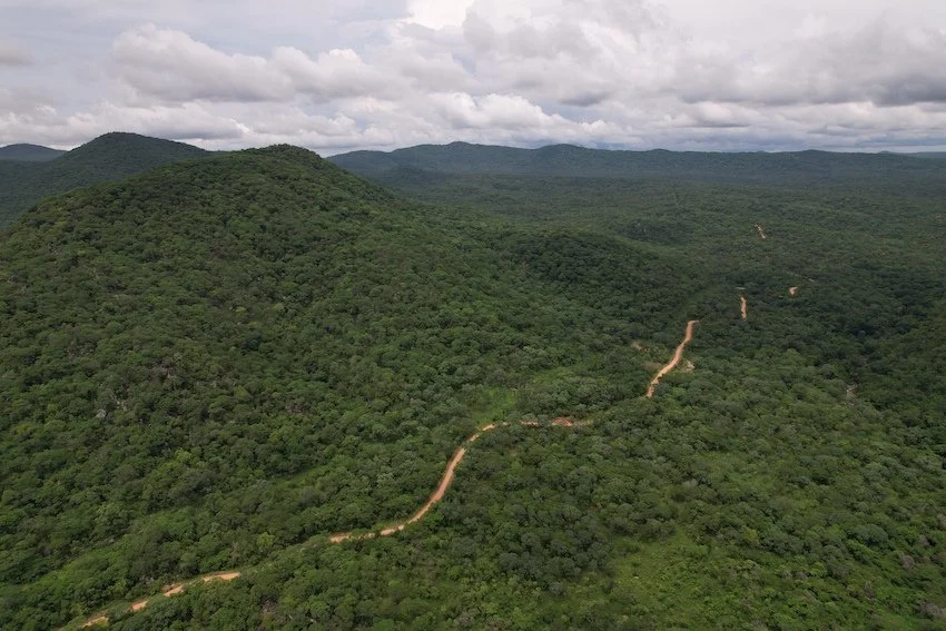 Road through Lwafe 2.jpeg