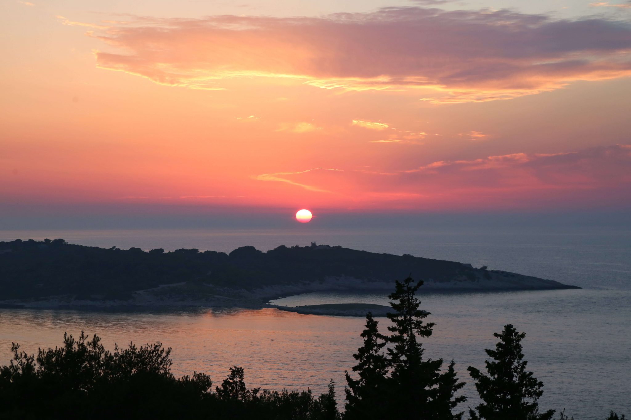 summersalt-yoga-balance-vis-croatia37.jpg