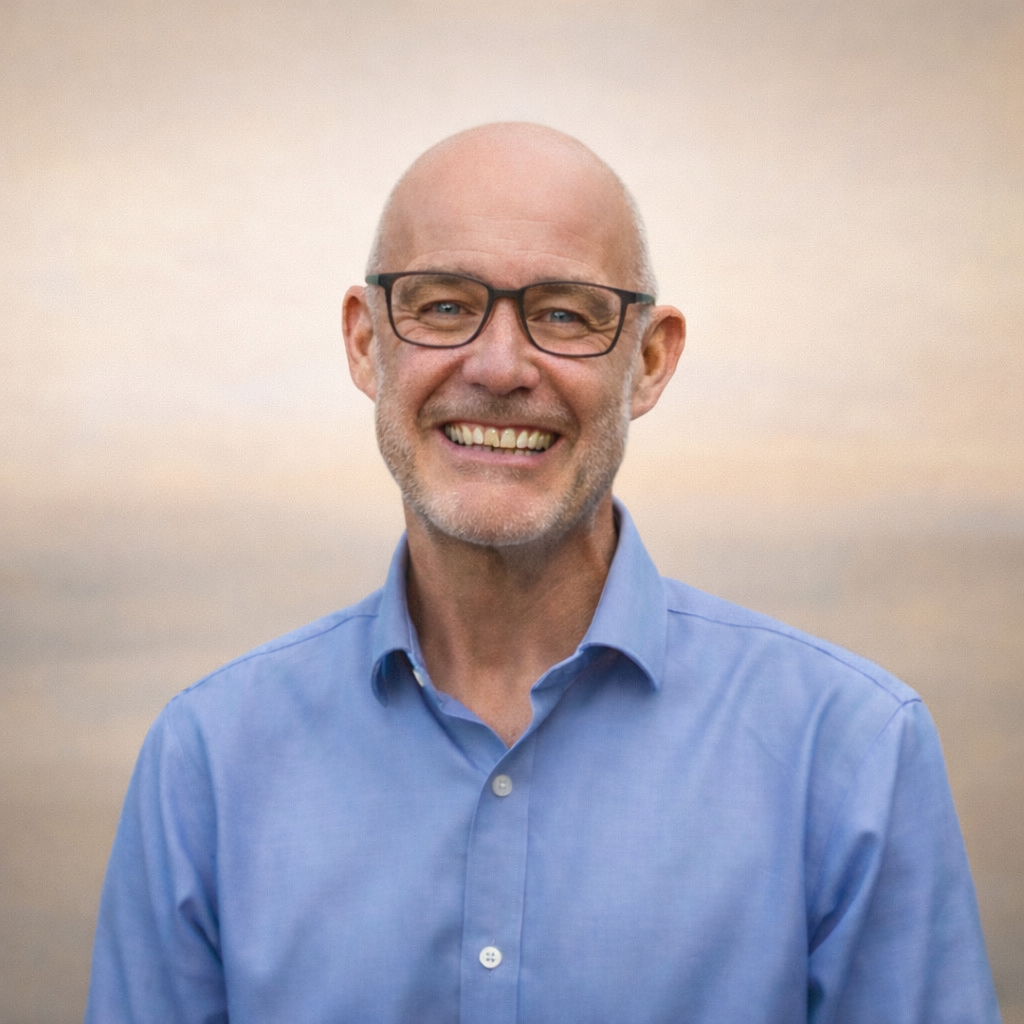 Chris Rhodes