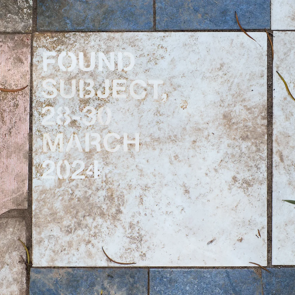 In-situ sign