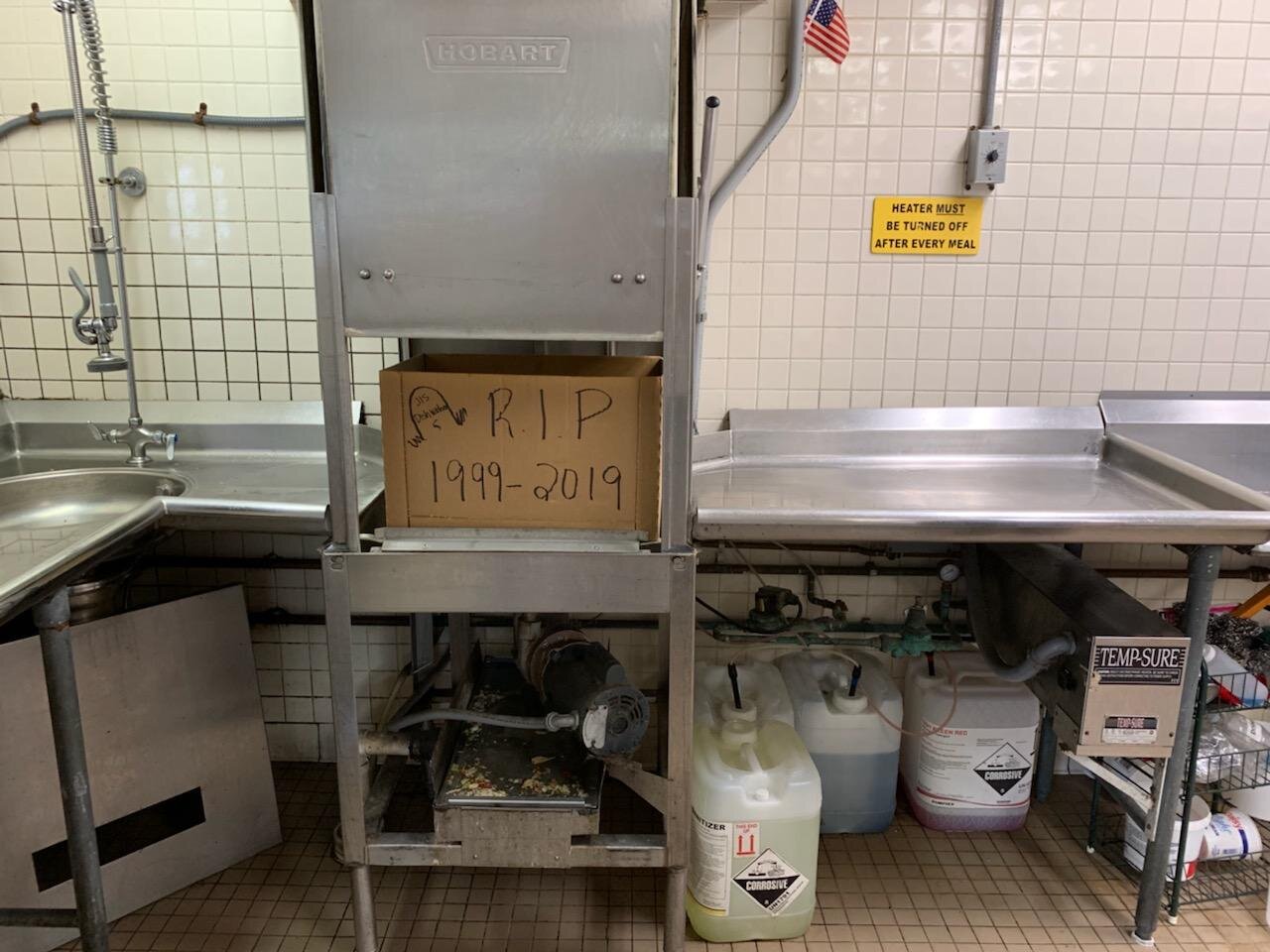 deaddishwasher.jpg