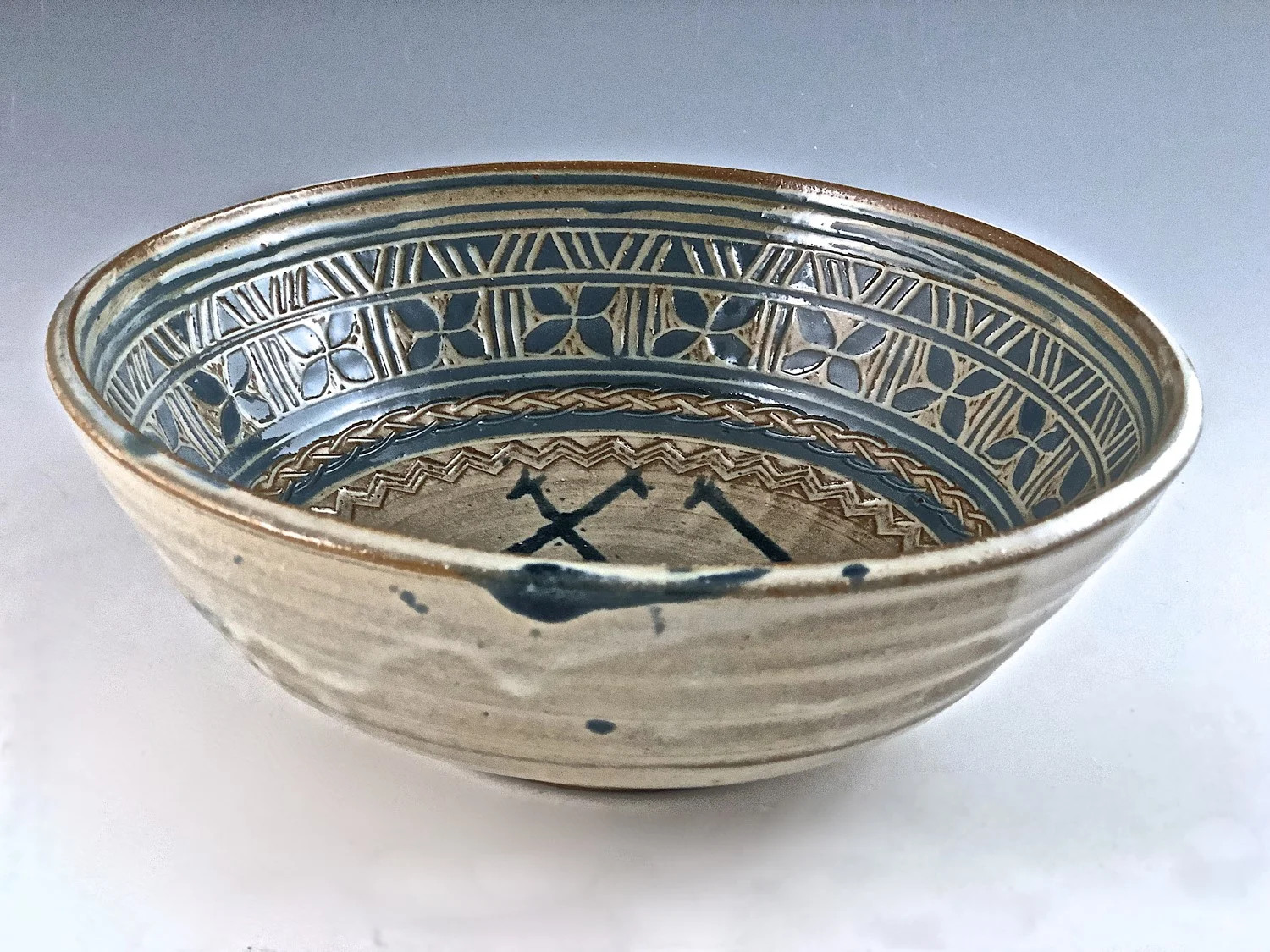 giraffe bowl 2.jpg