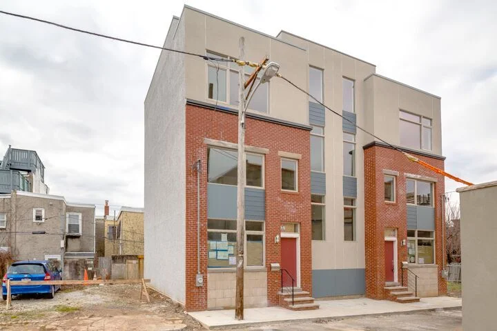 2730 W George St