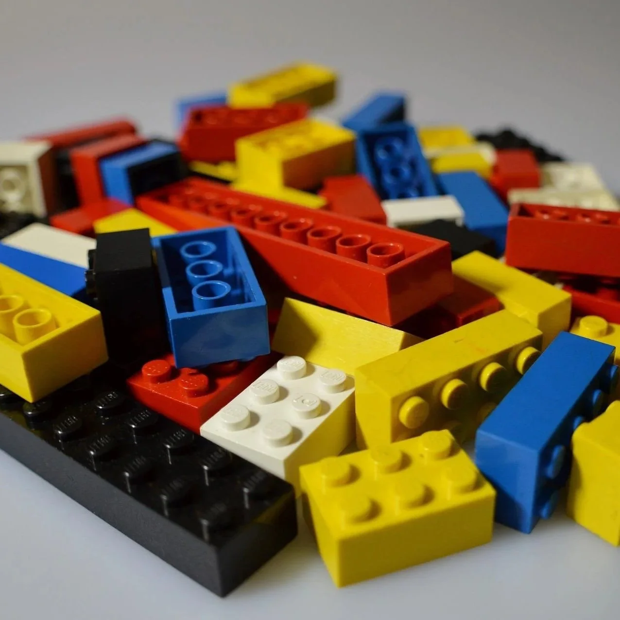 lego-674881_1920.jpg