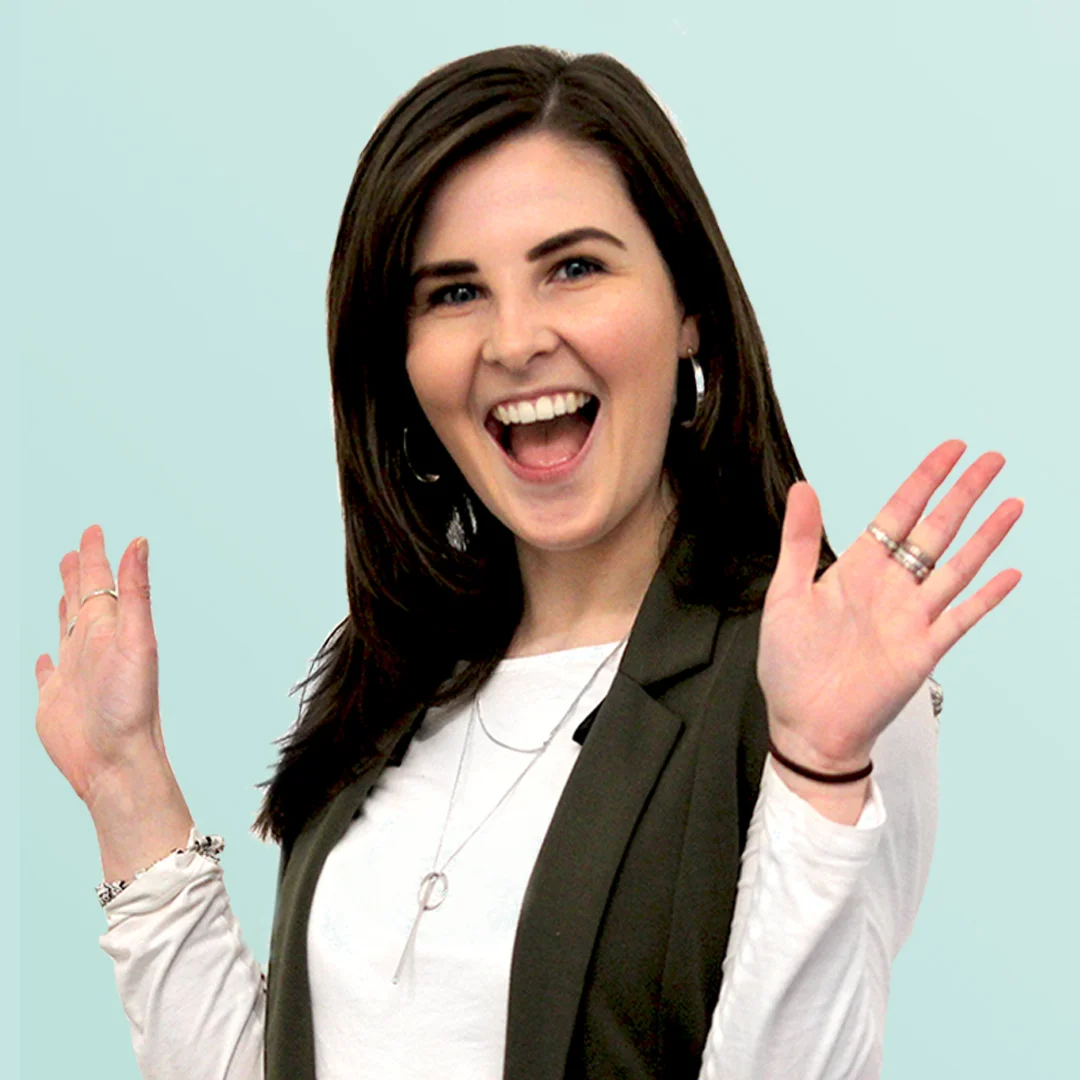 Headshots_2019_Kelly.jpg
