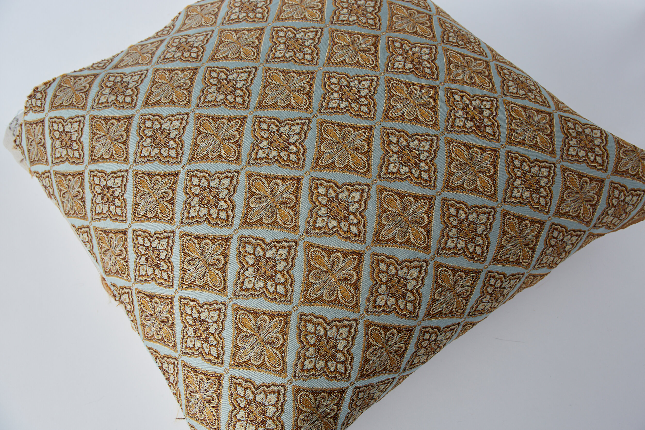 Geometric Diamond Print Pillow