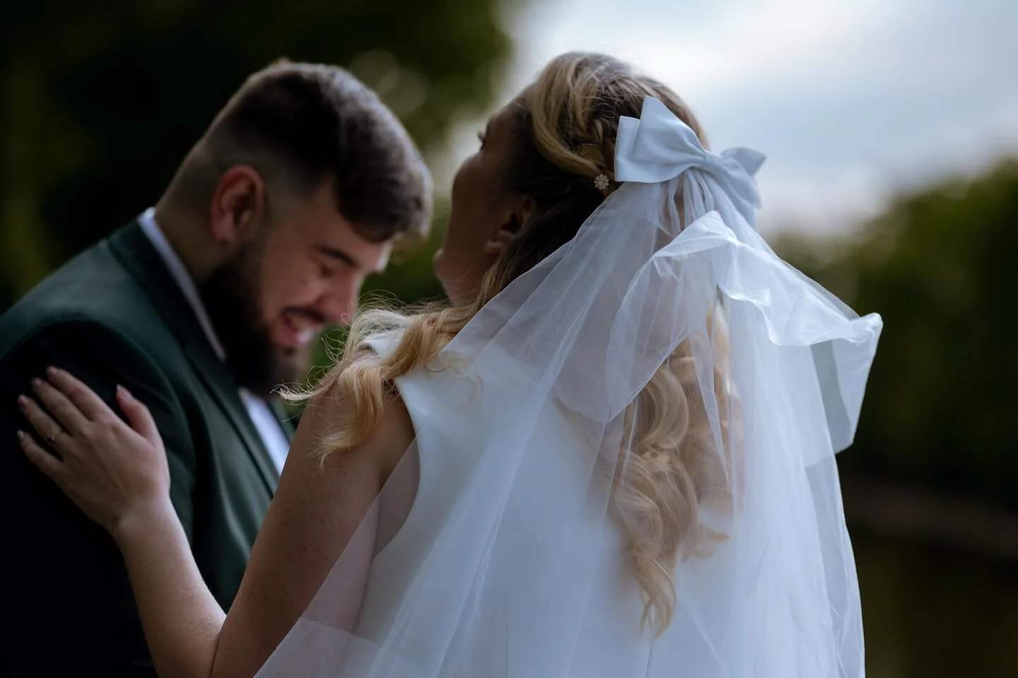 Varv &amp; Alex, always in their own giggly bubble. A little preview of this beautiful union last weekend.♡

📸: @valerierosenphotography