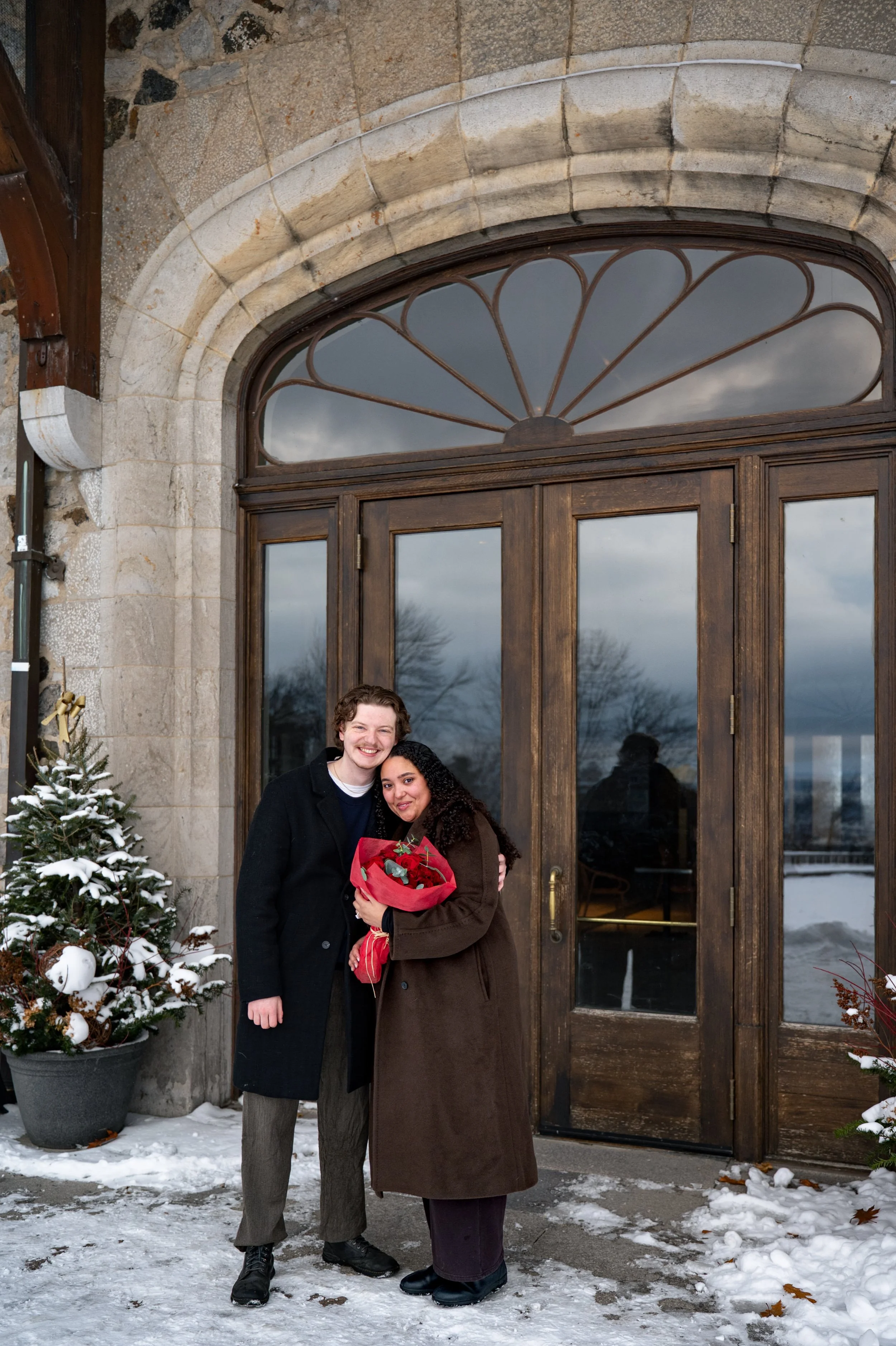 valerie-rosen-photography-surprise-proposal-engagement-montreal-kondiaronk-belvedere-marshail-1829.jpg