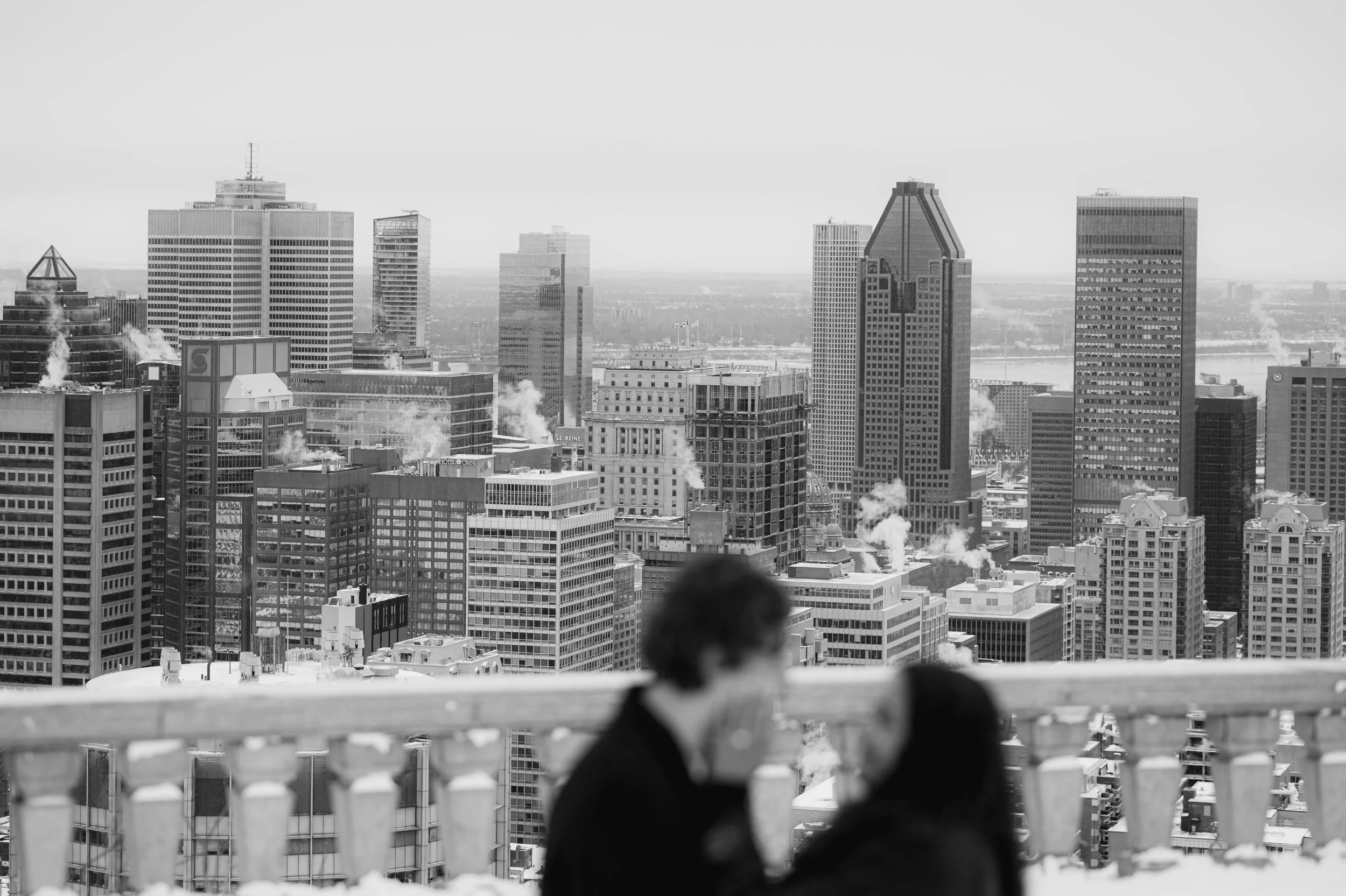 valerie-rosen-photography-surprise-proposal-engagement-montreal-kondiaronk-belvedere-marshail-9744.jpg