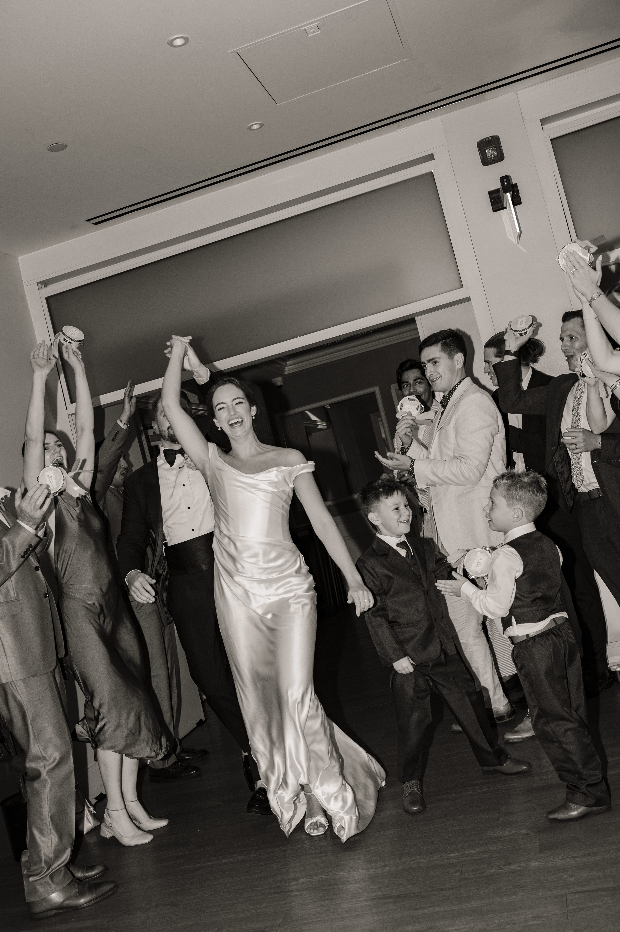 valerie-rosen-photography-the-adelphi-hotel-saratoga-springs-new-york-wedding-photographer-5244.jpg