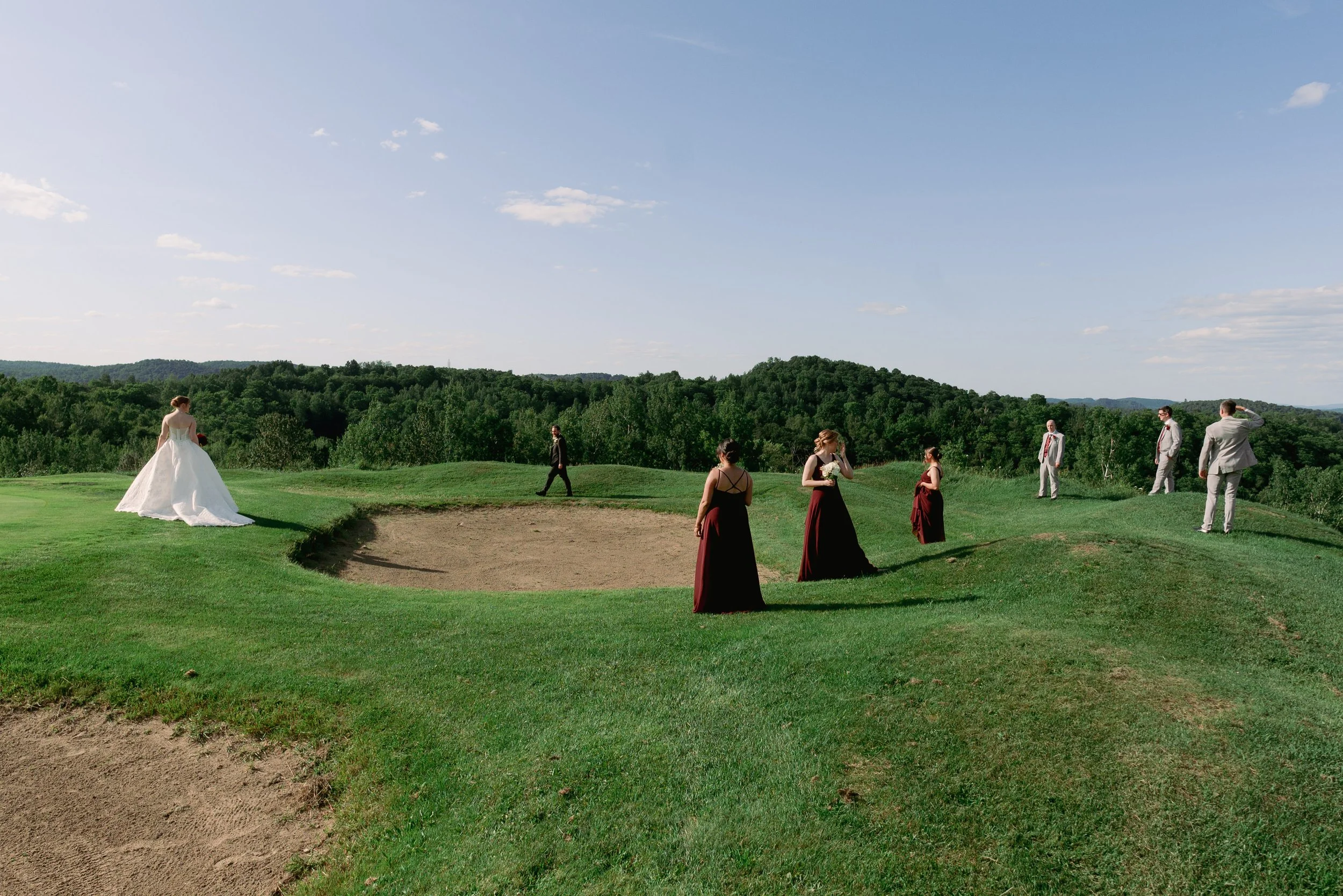 wedding-party-portraits-golf-course-mont-gabriel-resort-montreal-photographer-valerie-rosen-photography
