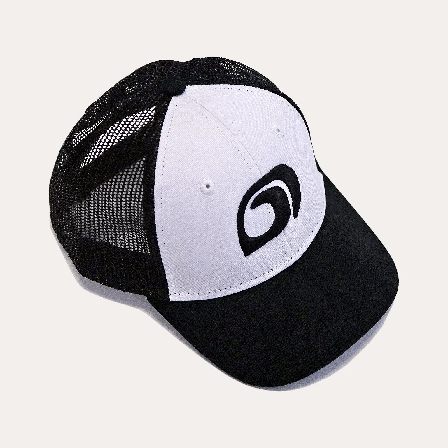*NEW* Wave Hat - Black (Youth)