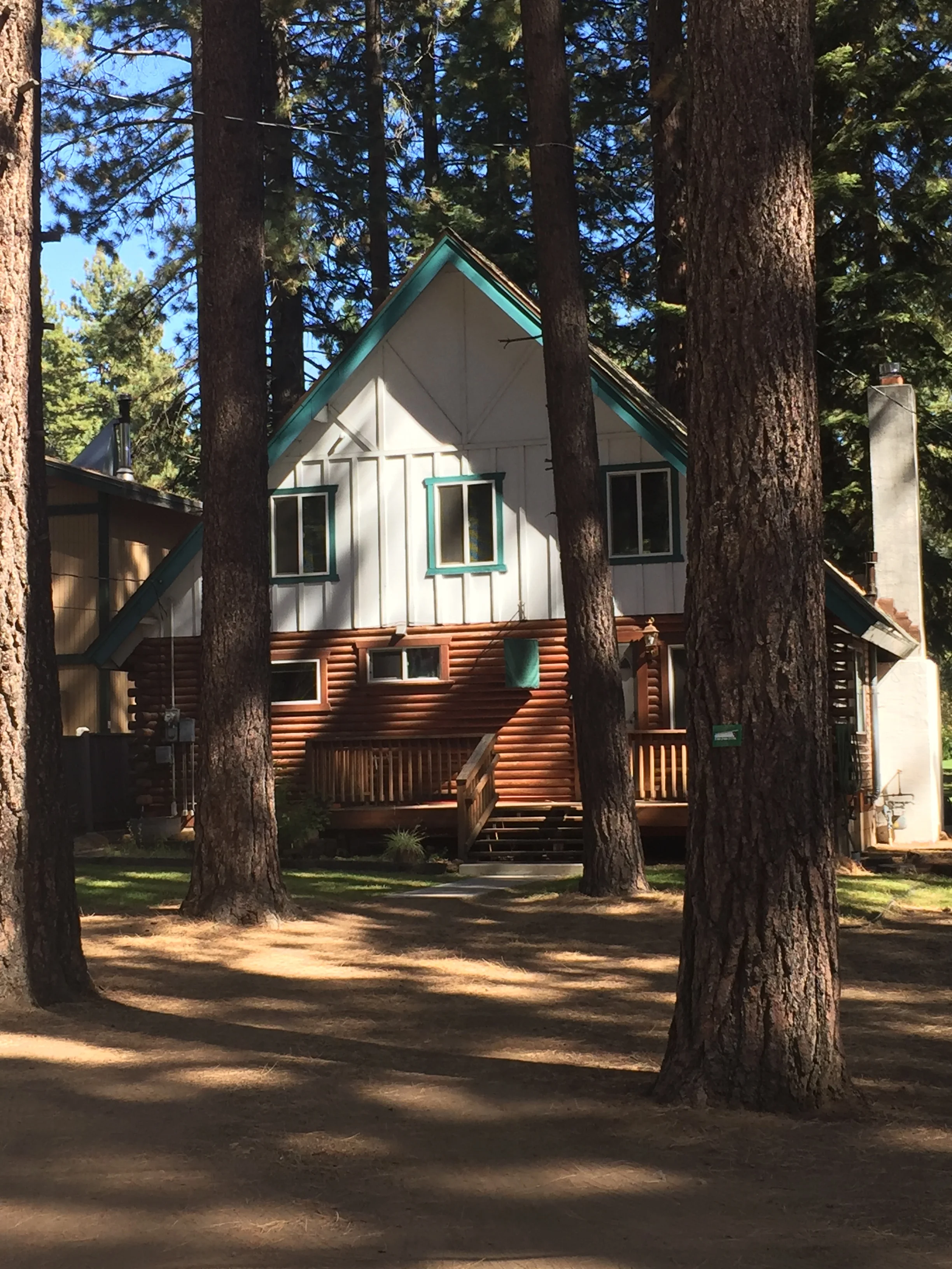 Happy Cabin's Long Lost Twin