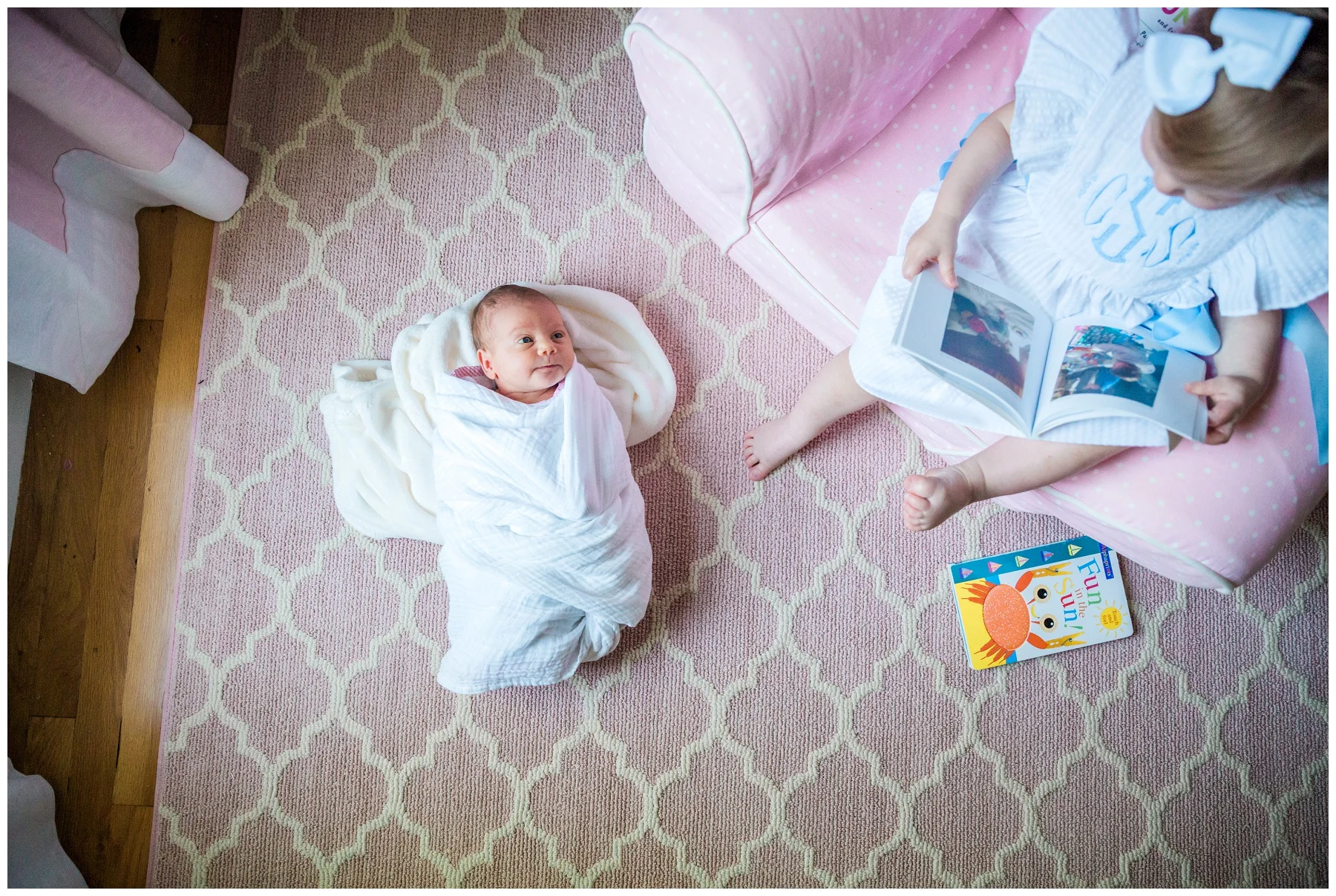 SHERRYLANEPHOTOGRAPHY_STLOUISNEWBORNPHOTOGRAPHER_SIMPSON__2018 (6).jpg