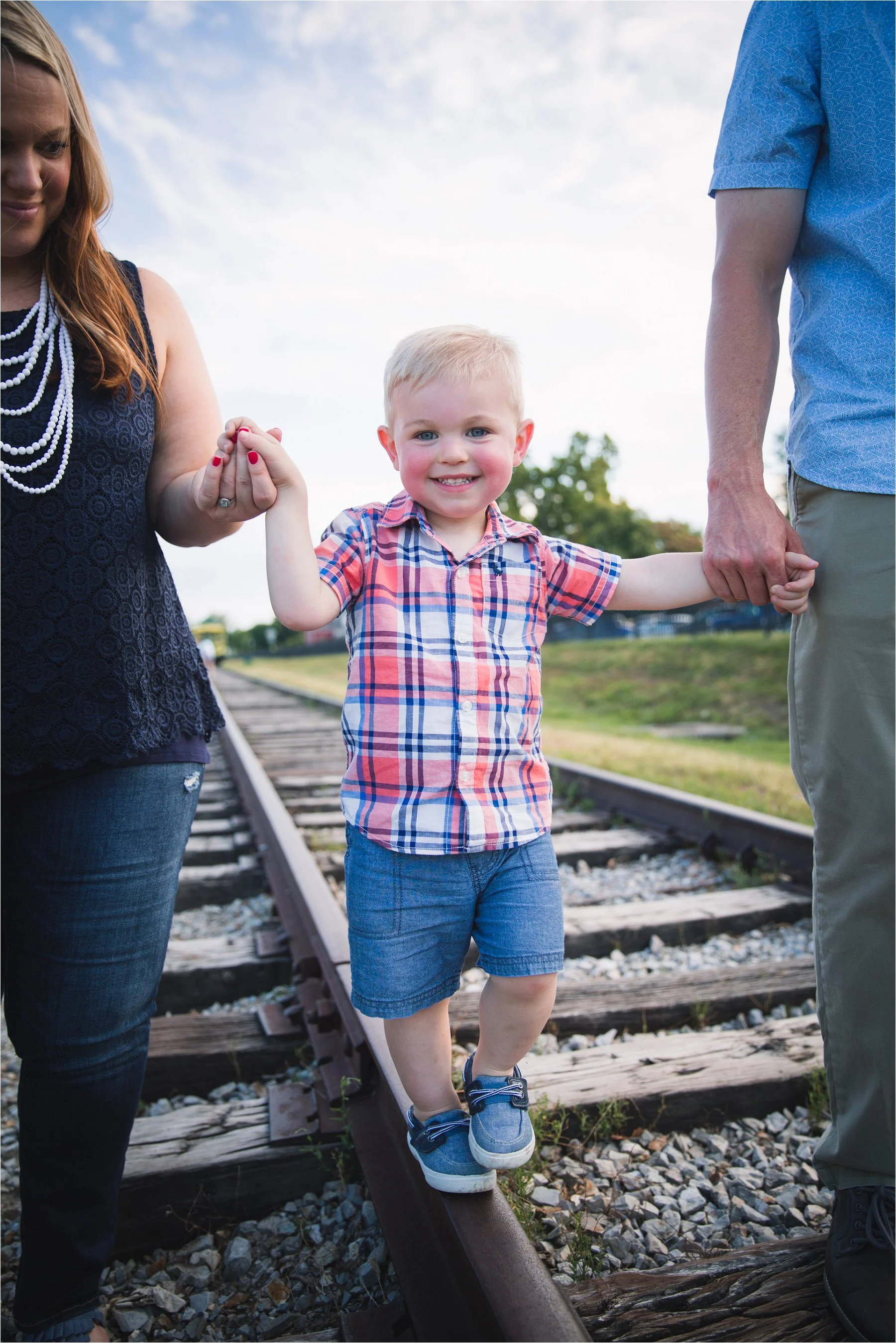 SHERRYLANEPHOTOGRAPHY_STLOUISFAMILYPHOTOGRAPHER_TAYLOR_2018 (11).jpg