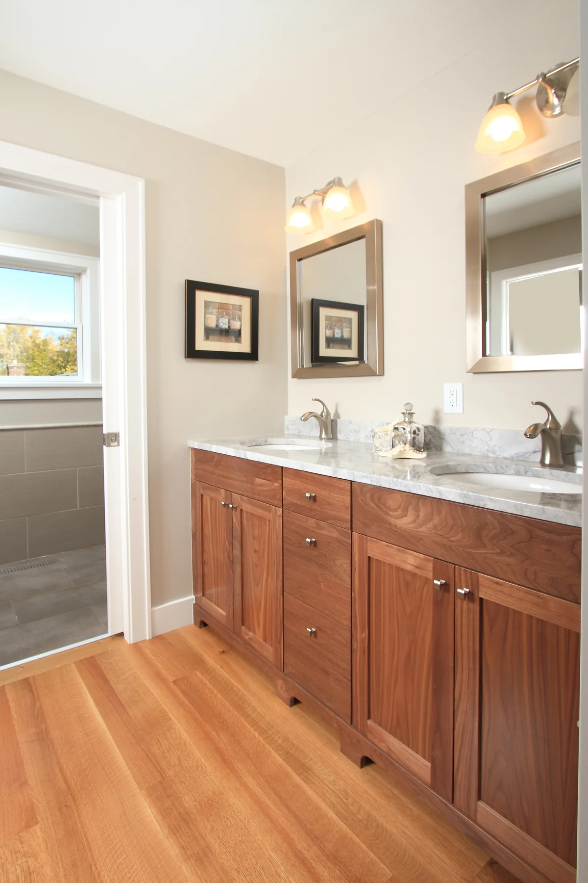 mls_master bathroom1.jpg