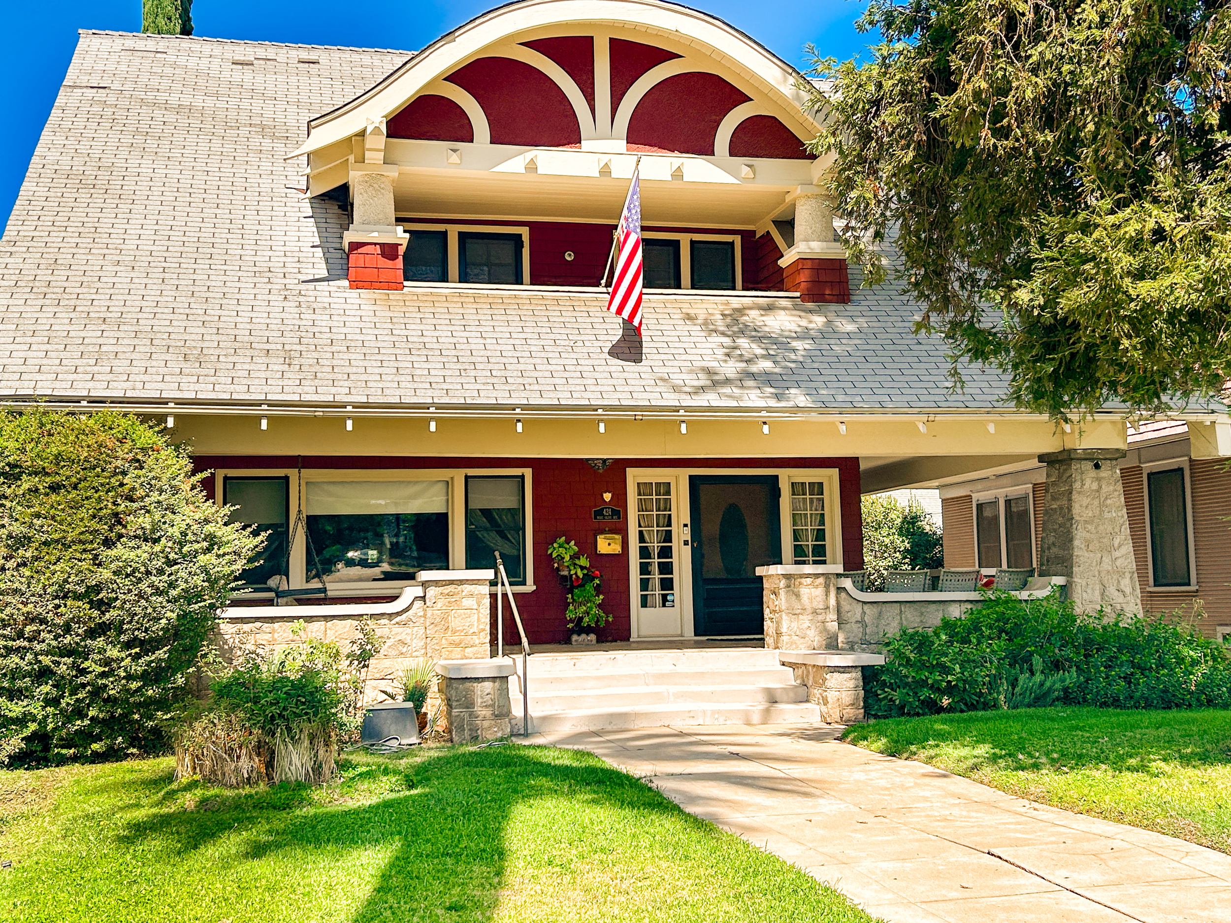 424 W. Olive Ave- Home Tou 2026-10.png