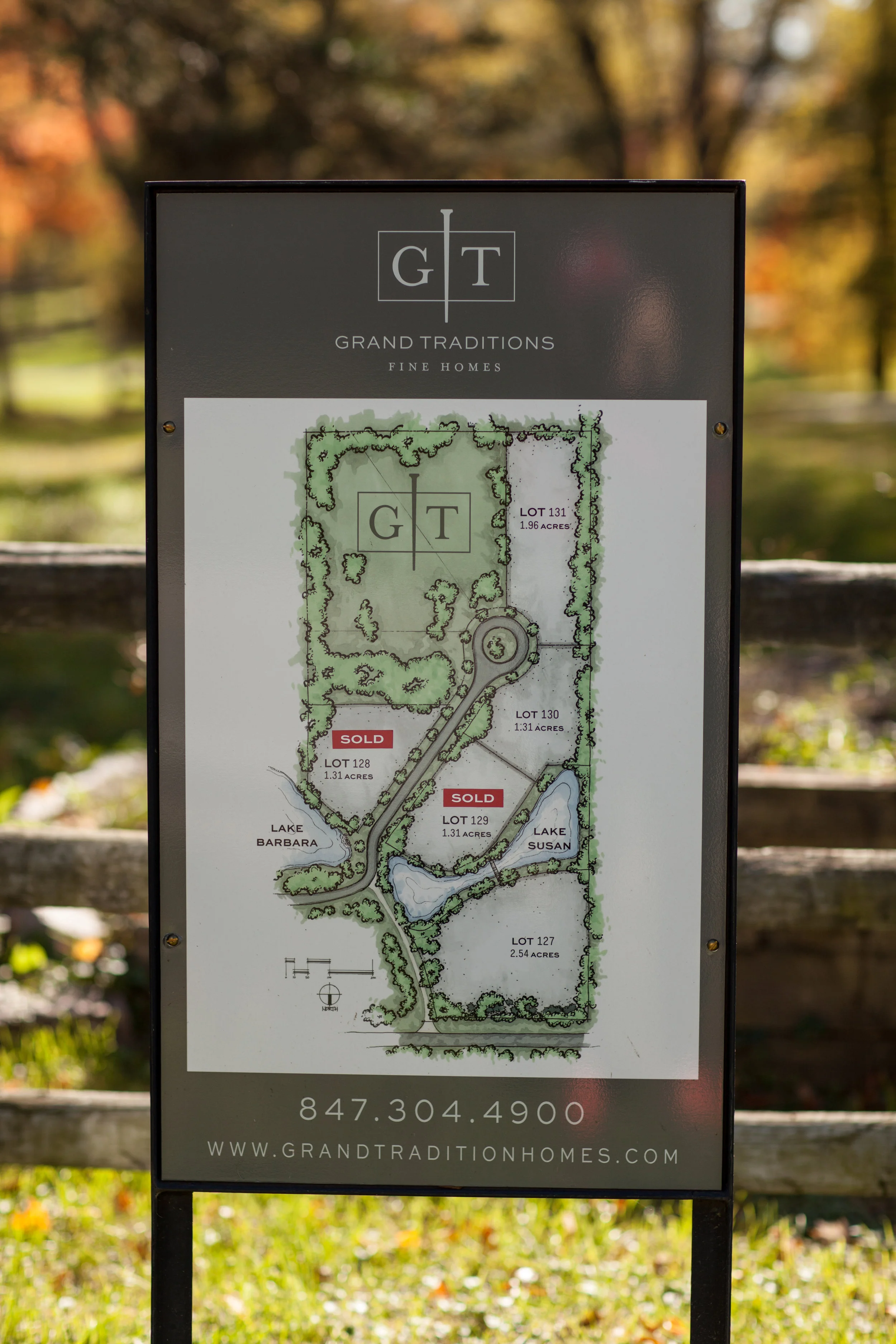 Sign designed to showcase available proprties