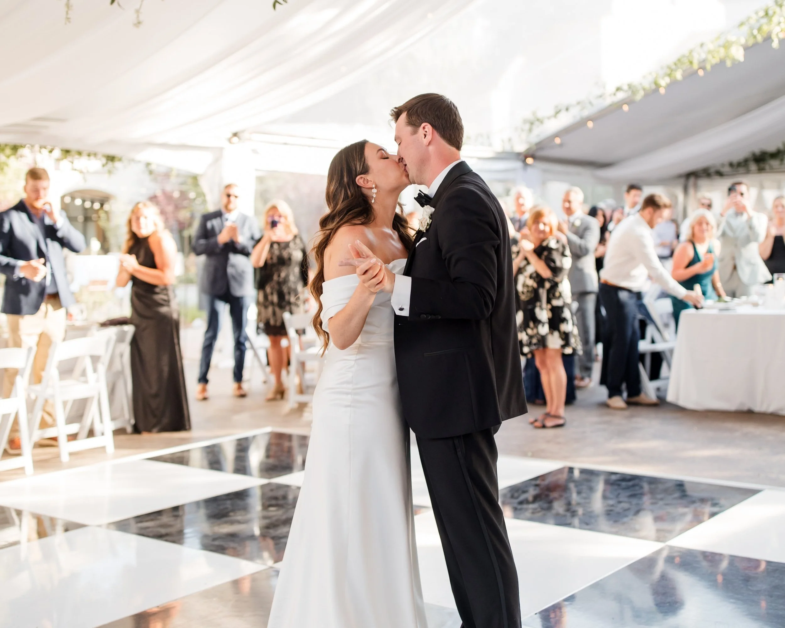 Why We Love Special Effects at Weddings (And You Should, Too!)