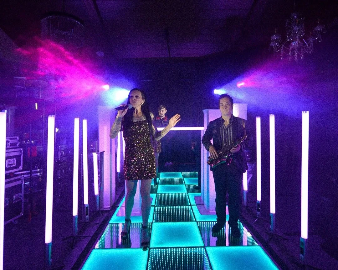 What Is a DJ Band and How Can You Customize It for Your Wedding?