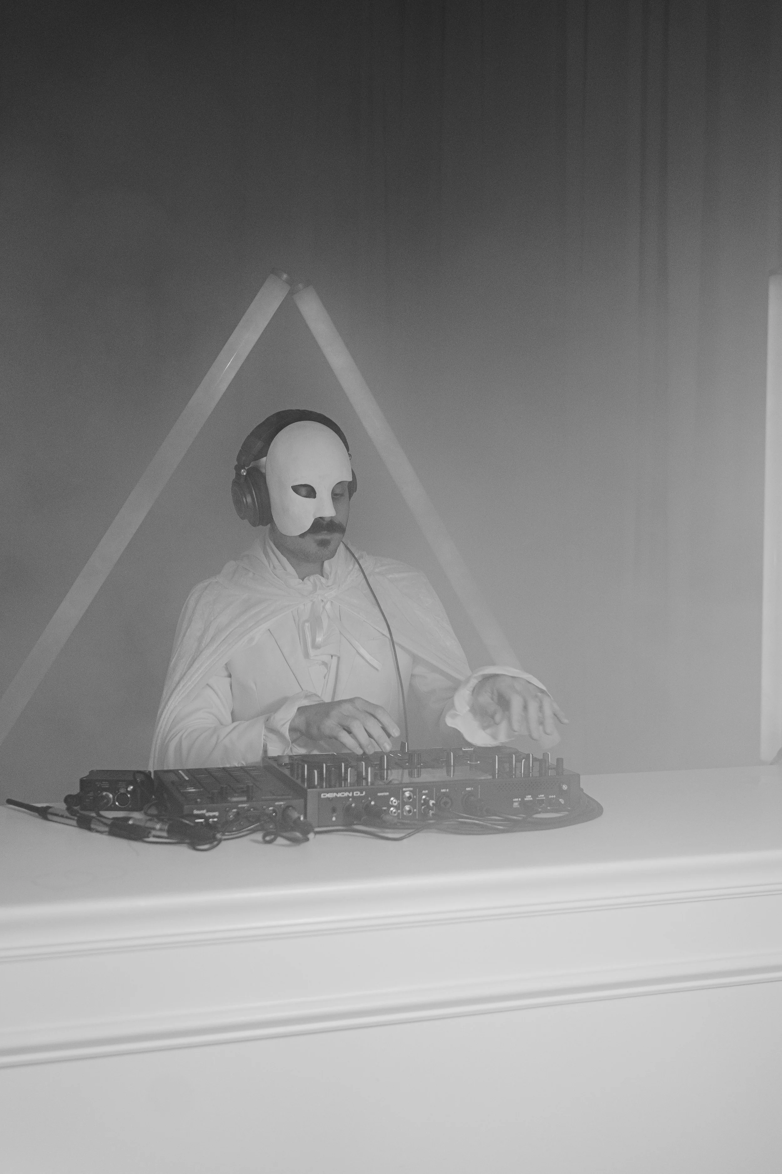 Swish and Click Photography - Emerge Halloween Party 286.jpg