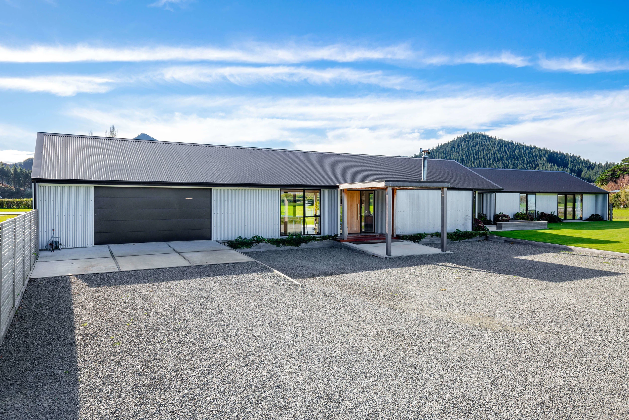 030 8 Kaituna-Tuamarina Rd (1).jpg