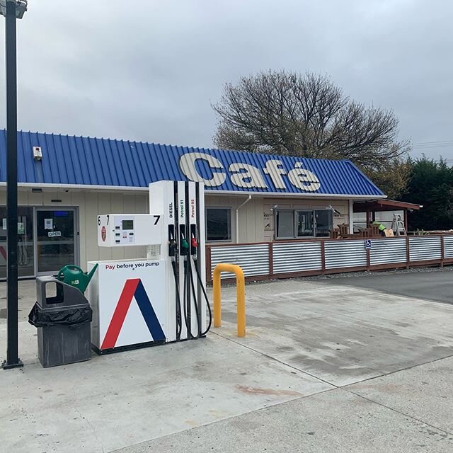 Friday site visits. Ward cafe renovations underway. 
#clarkeandhaack #buildingtogether 
#marlboroughnz